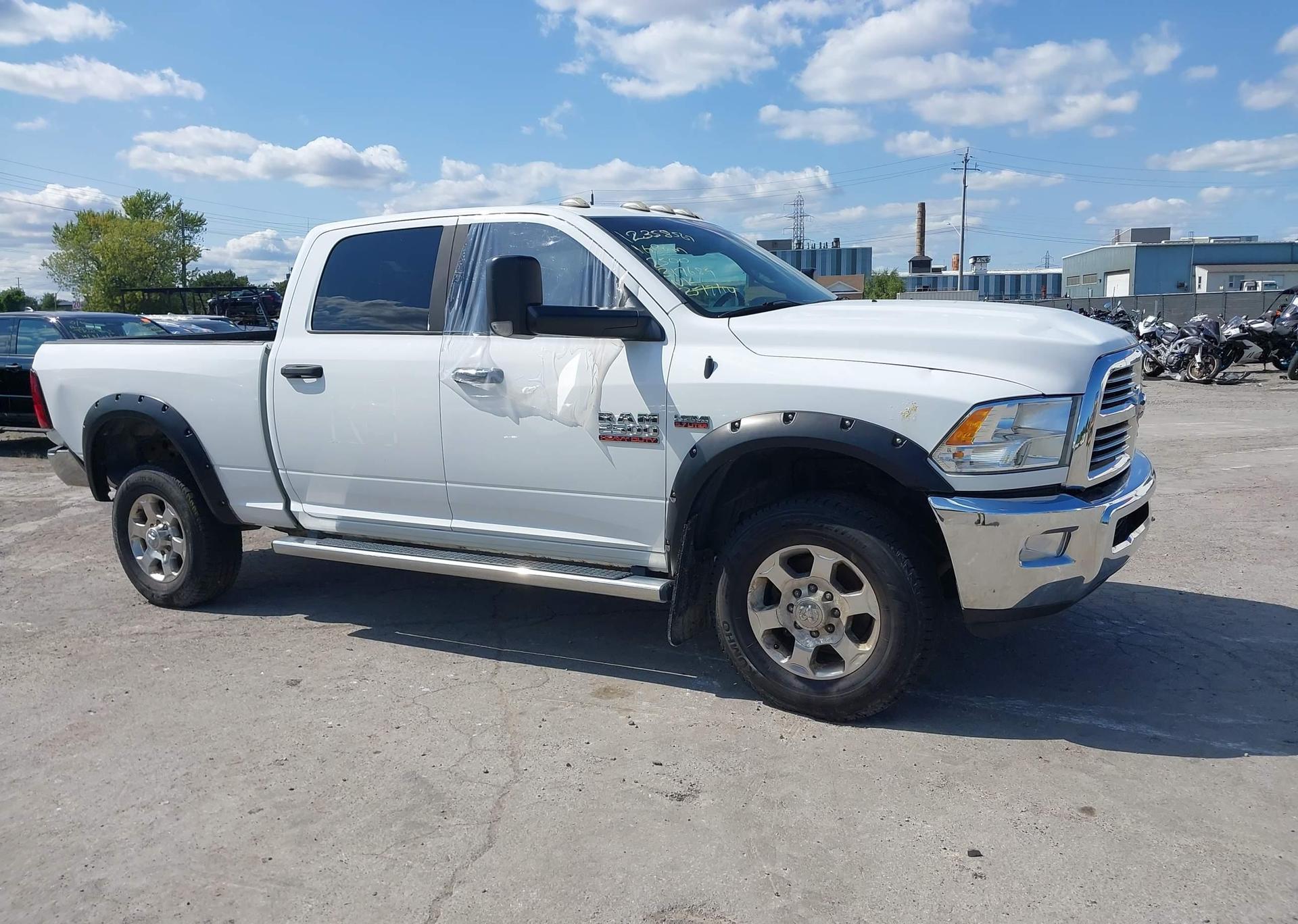 2016 RAM 2500 SLT