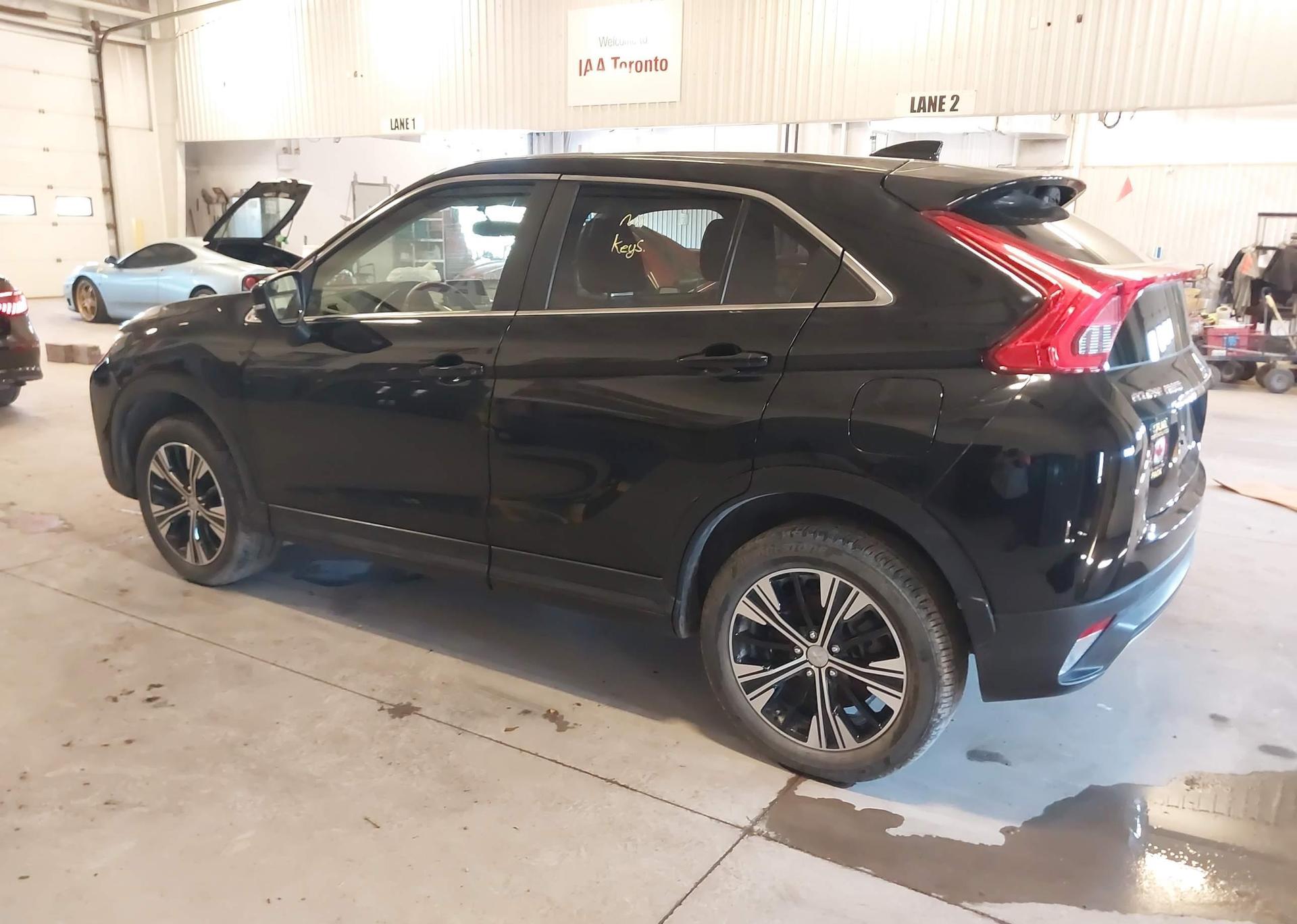 2020 MITSUBISHI ECLIPSE CROSS ES