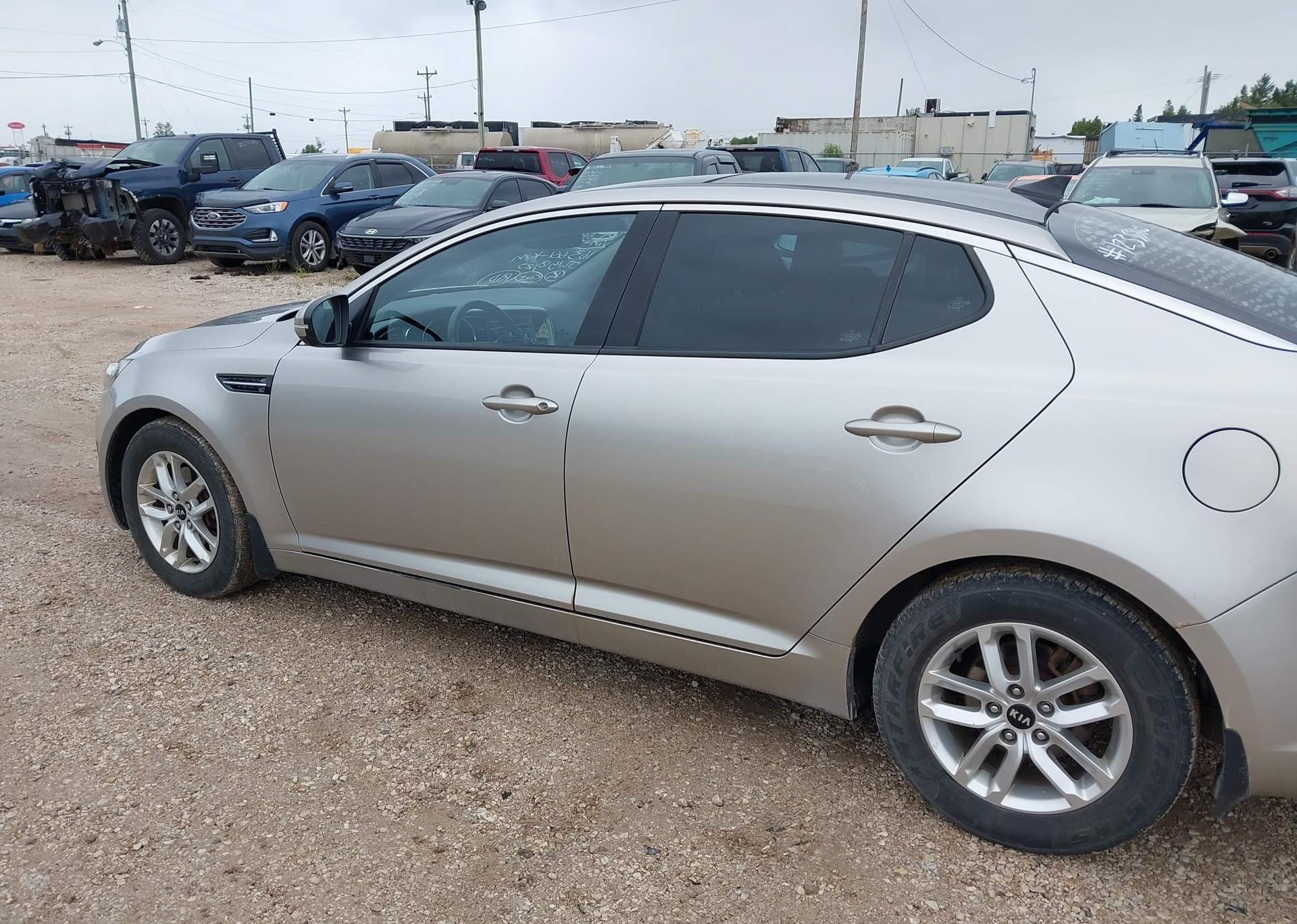 2013 KIA OPTIMA LX