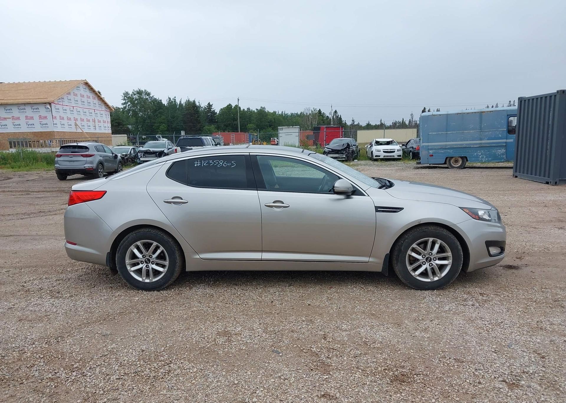 2013 KIA OPTIMA LX
