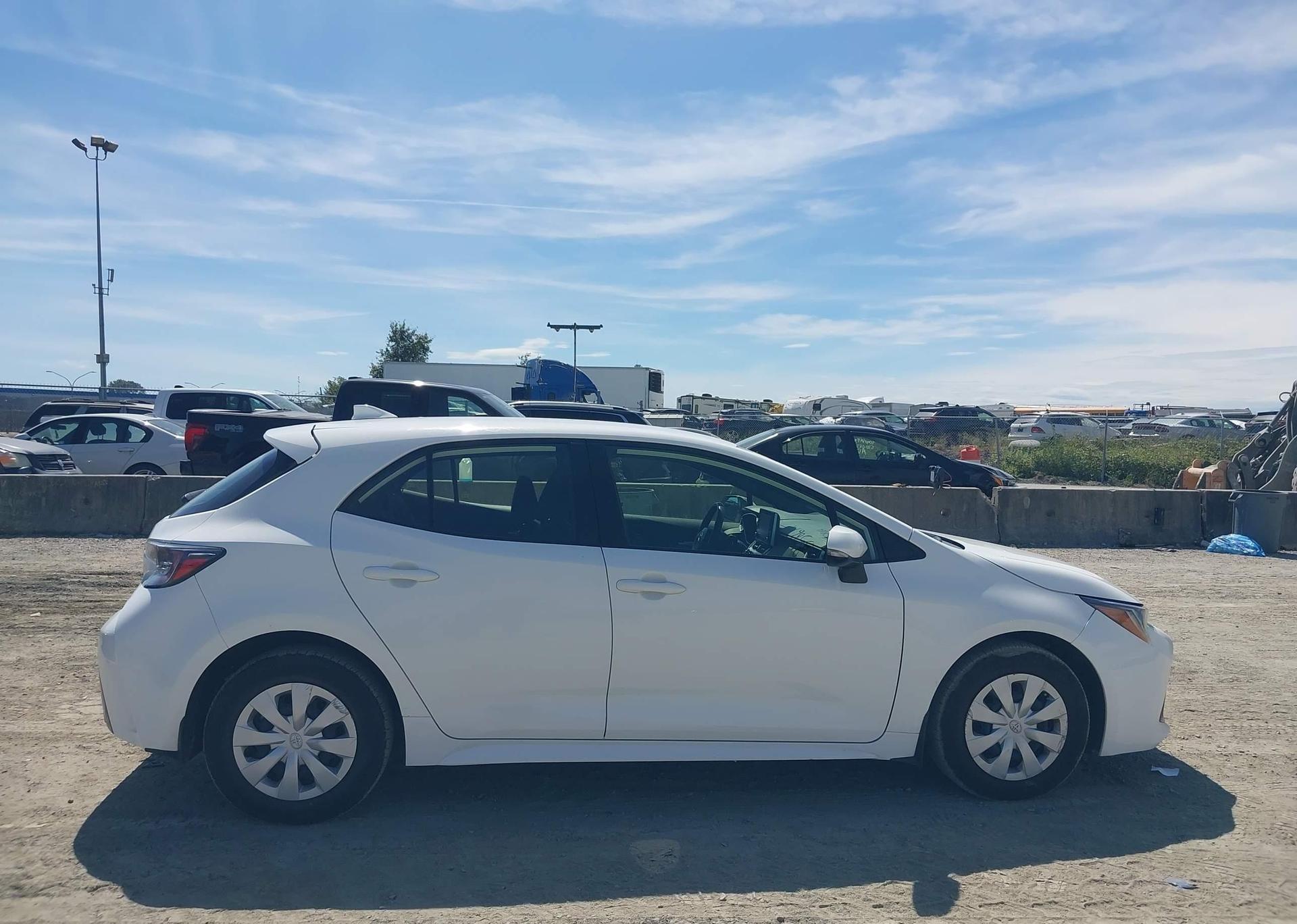 2022 TOYOTA COROLLA SE
