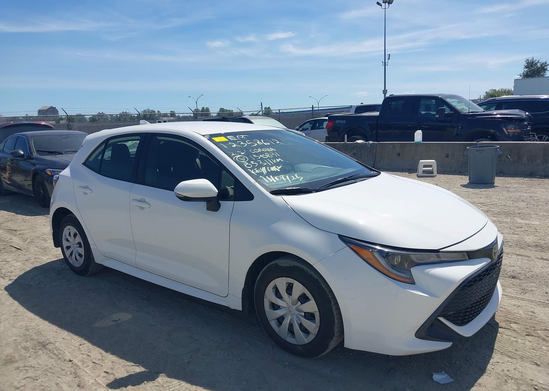 2022 TOYOTA COROLLA SE