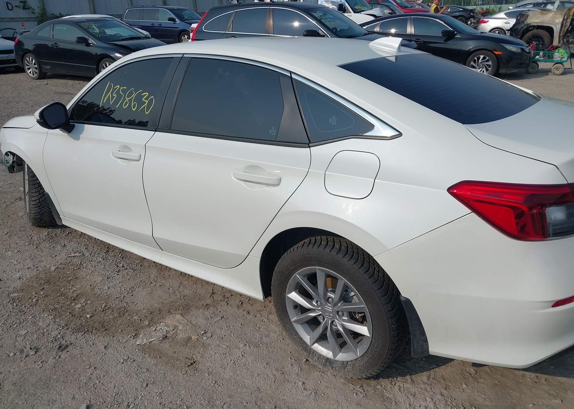 2022 HONDA CIVIC EX 4DR