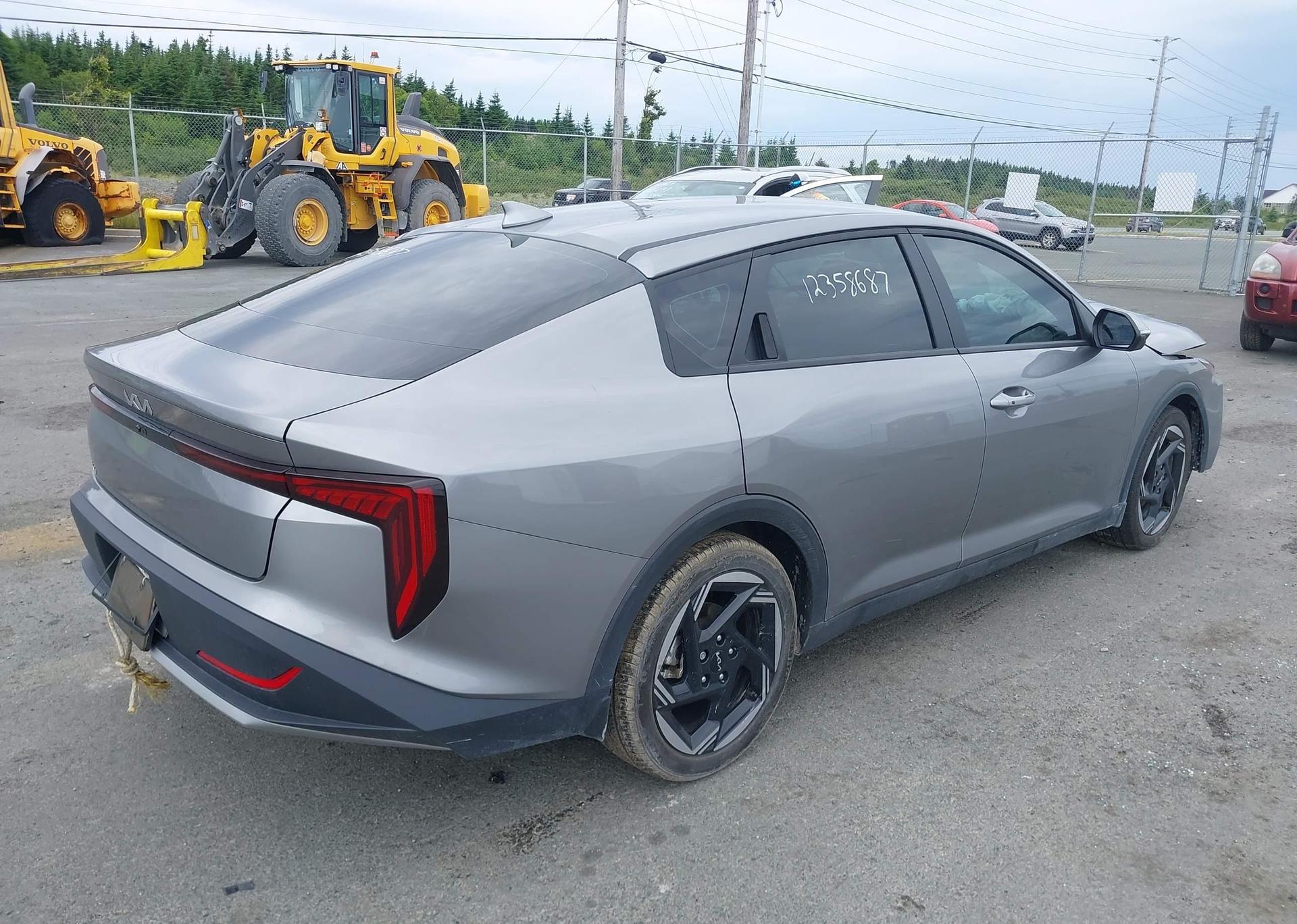 2025 KIA K4 EX
