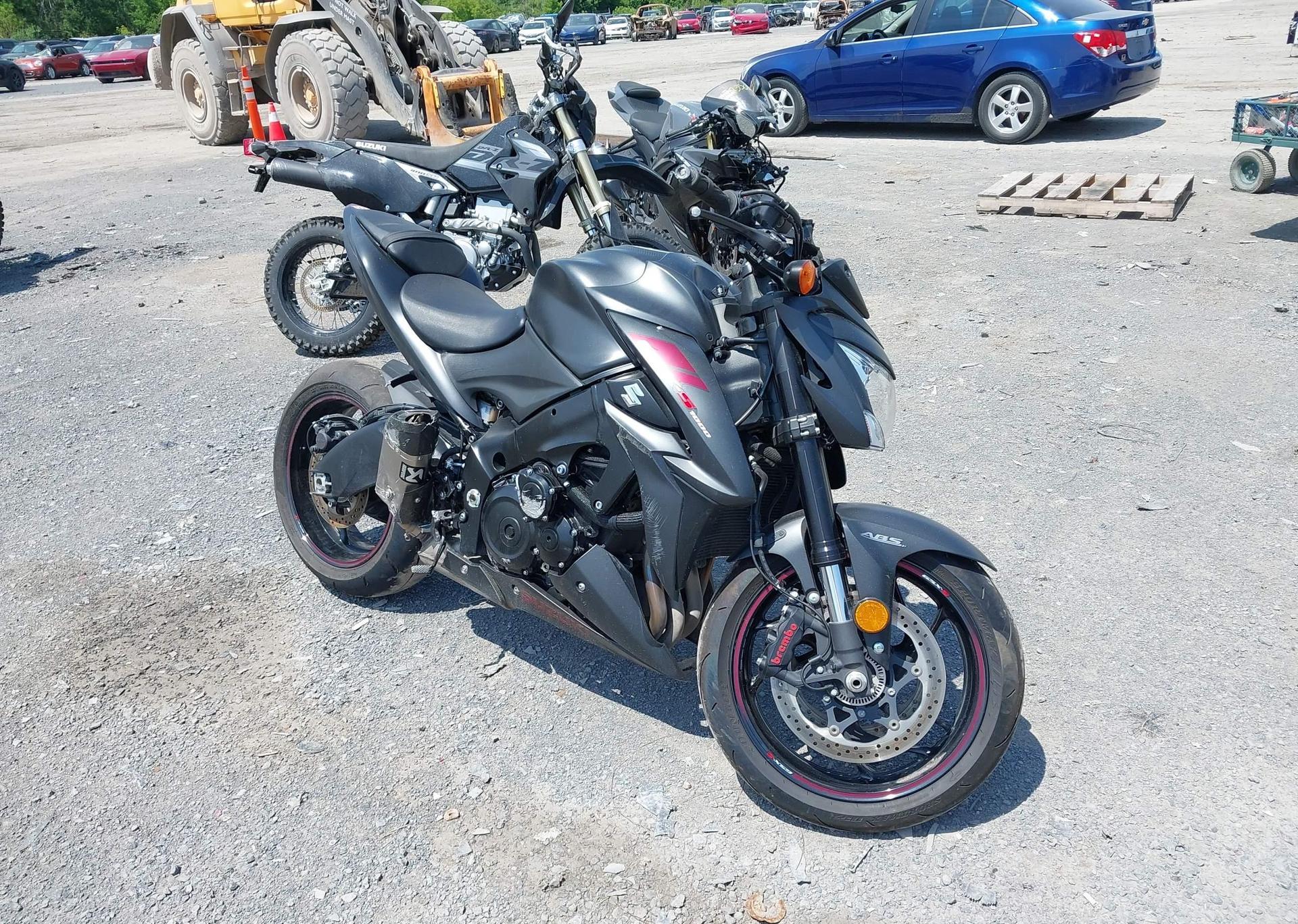 2018 SUZUKI GSX-S1000 A