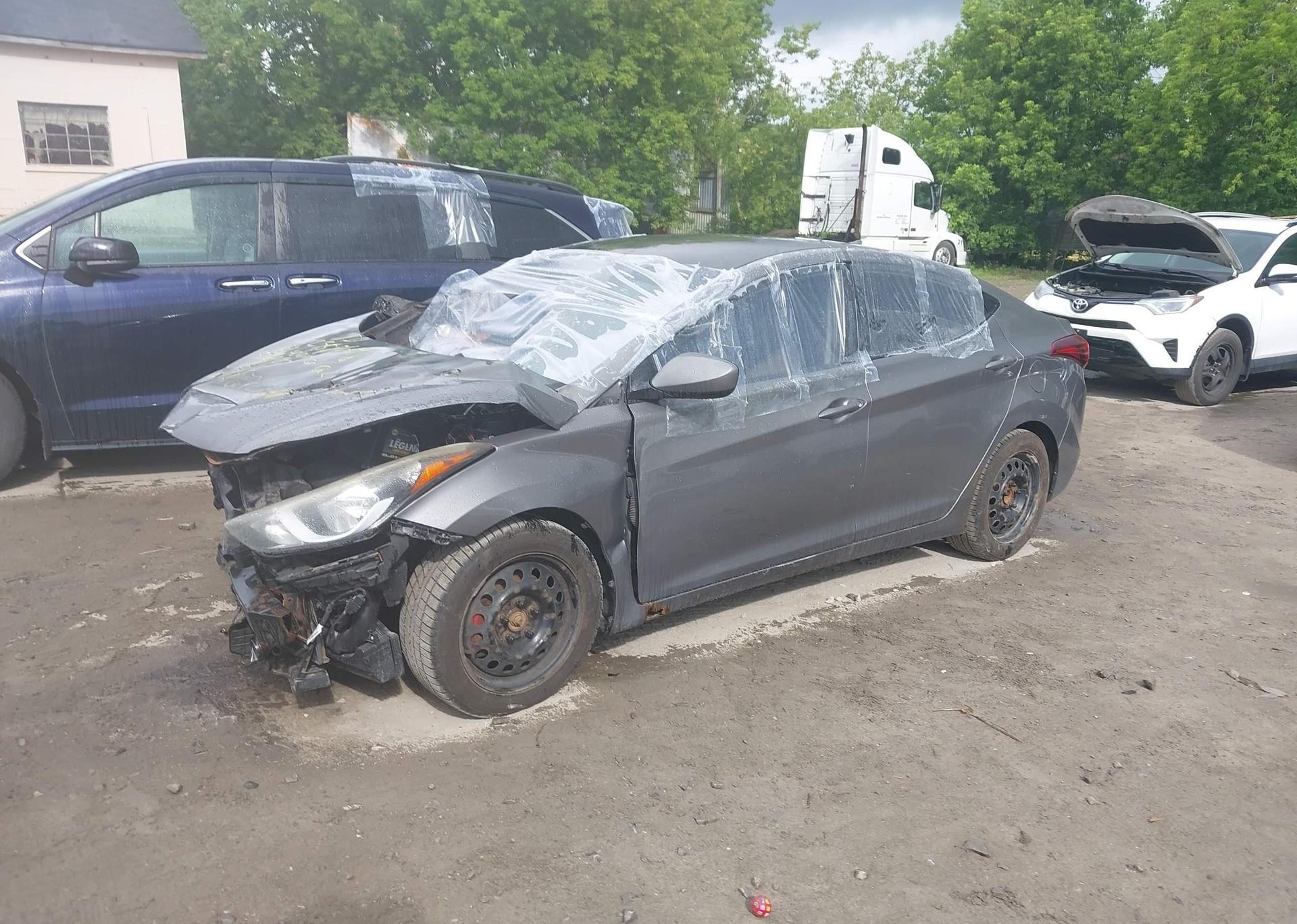 2014 HYUNDAI ELANTRA GL
