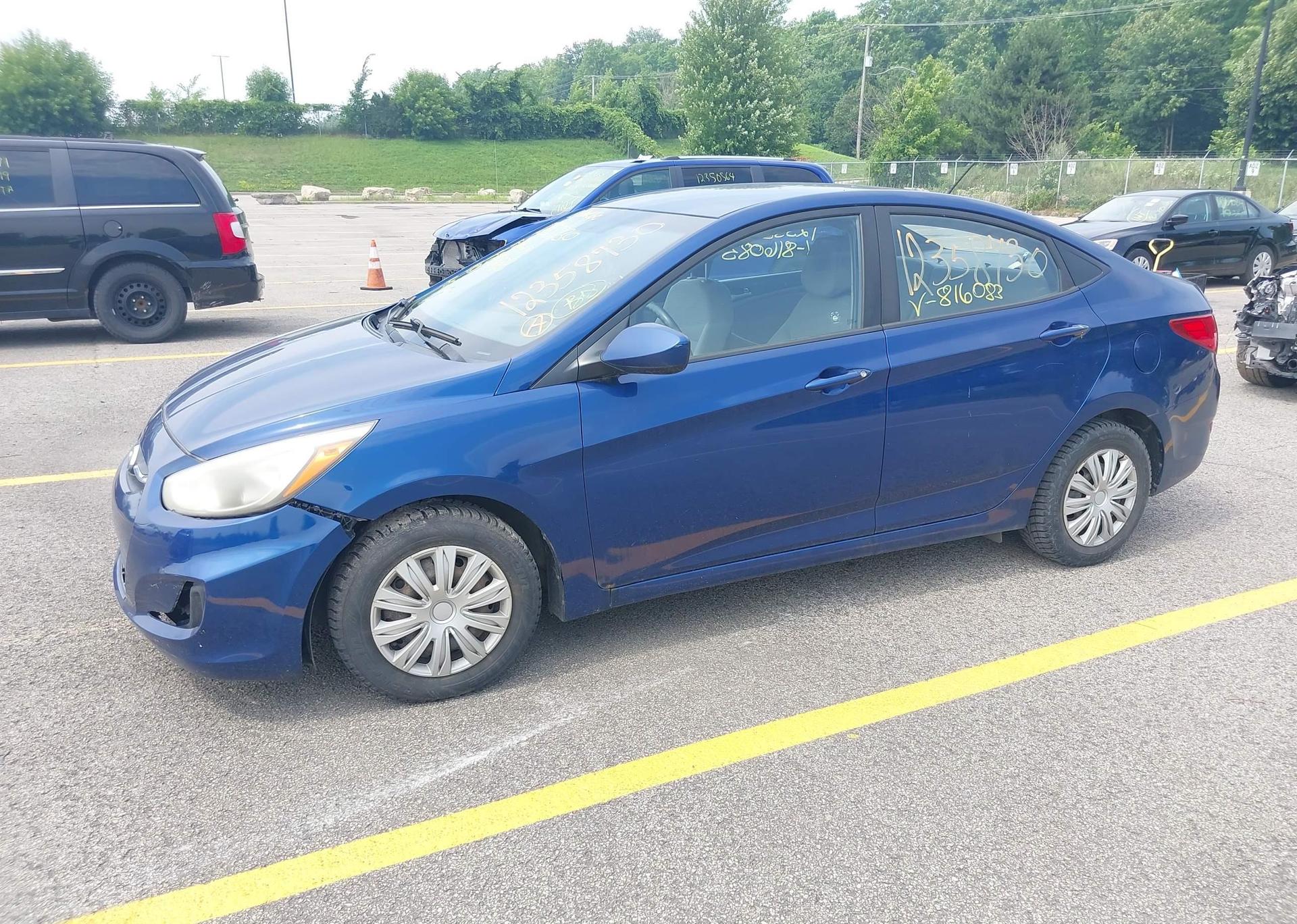 2015 HYUNDAI ACCENT