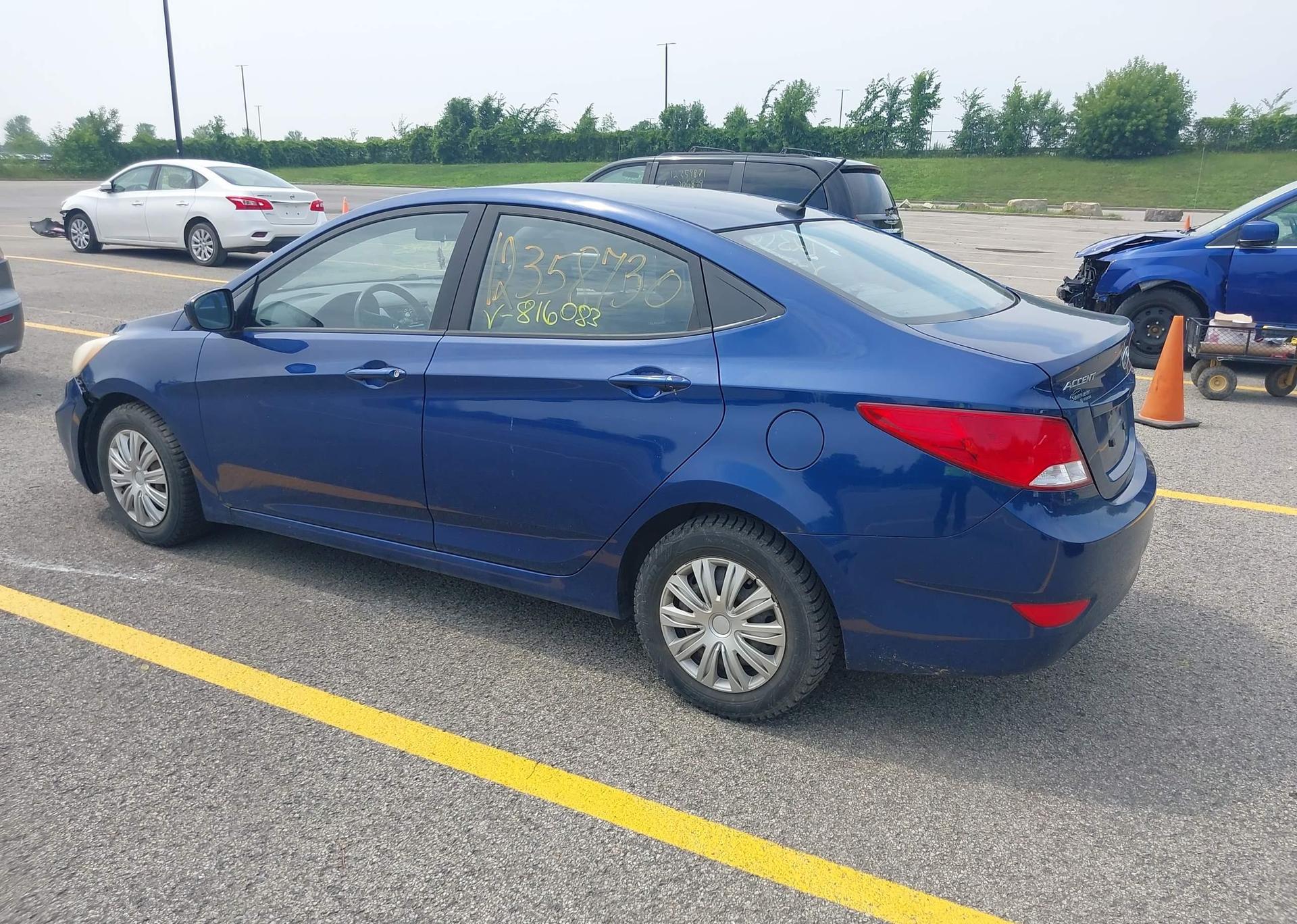 2015 HYUNDAI ACCENT