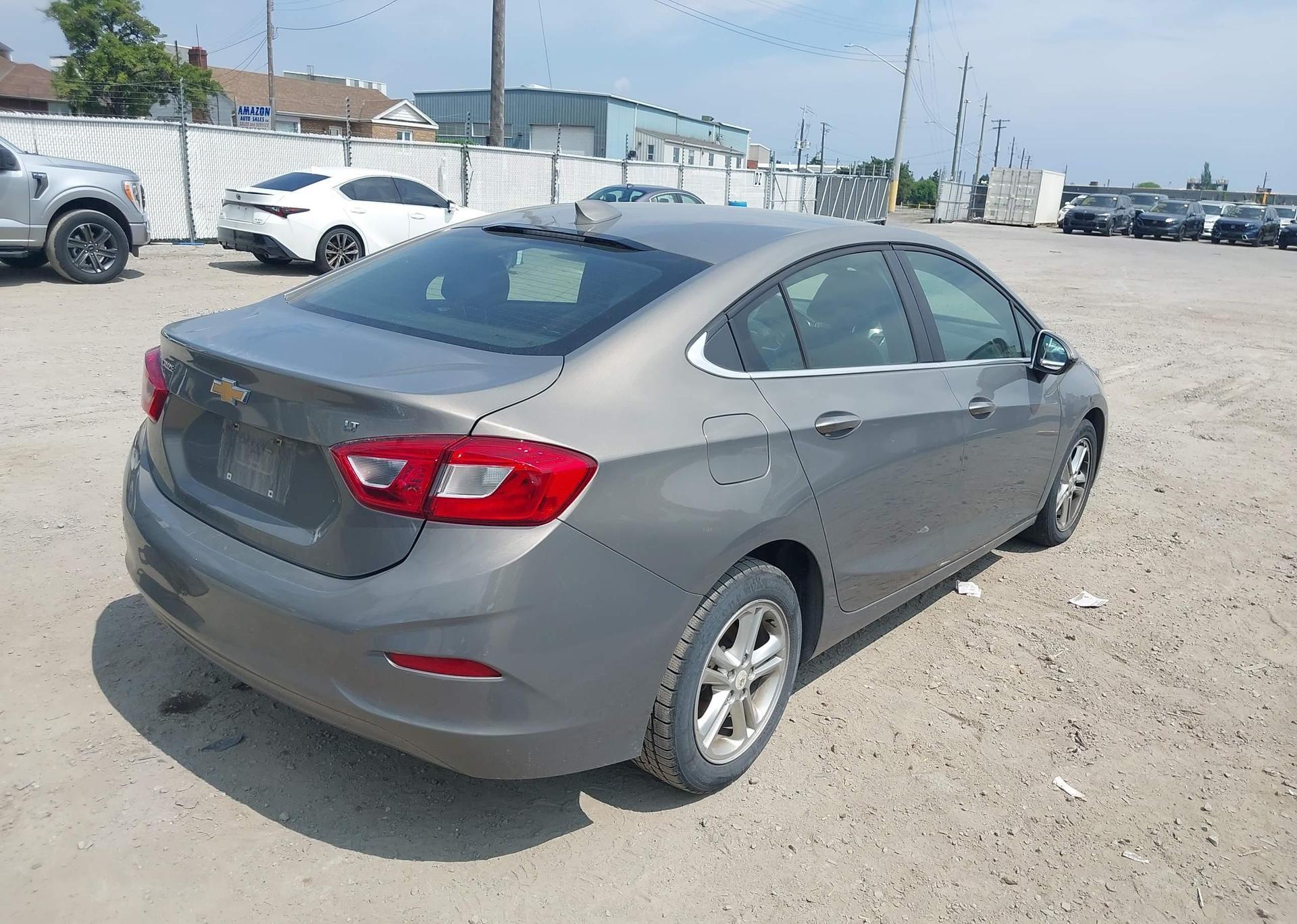 2018 CHEVROLET CRUZE LT