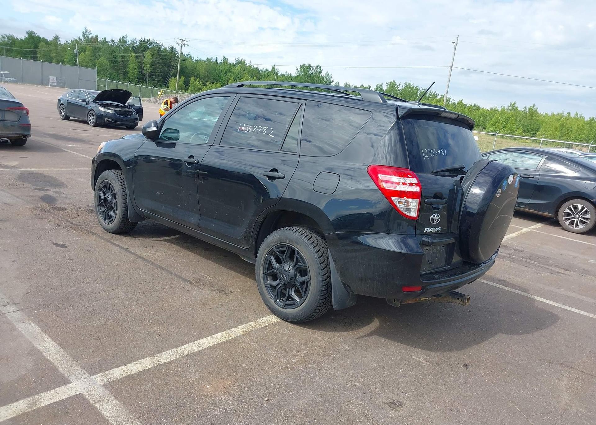 2011 TOYOTA RAV4