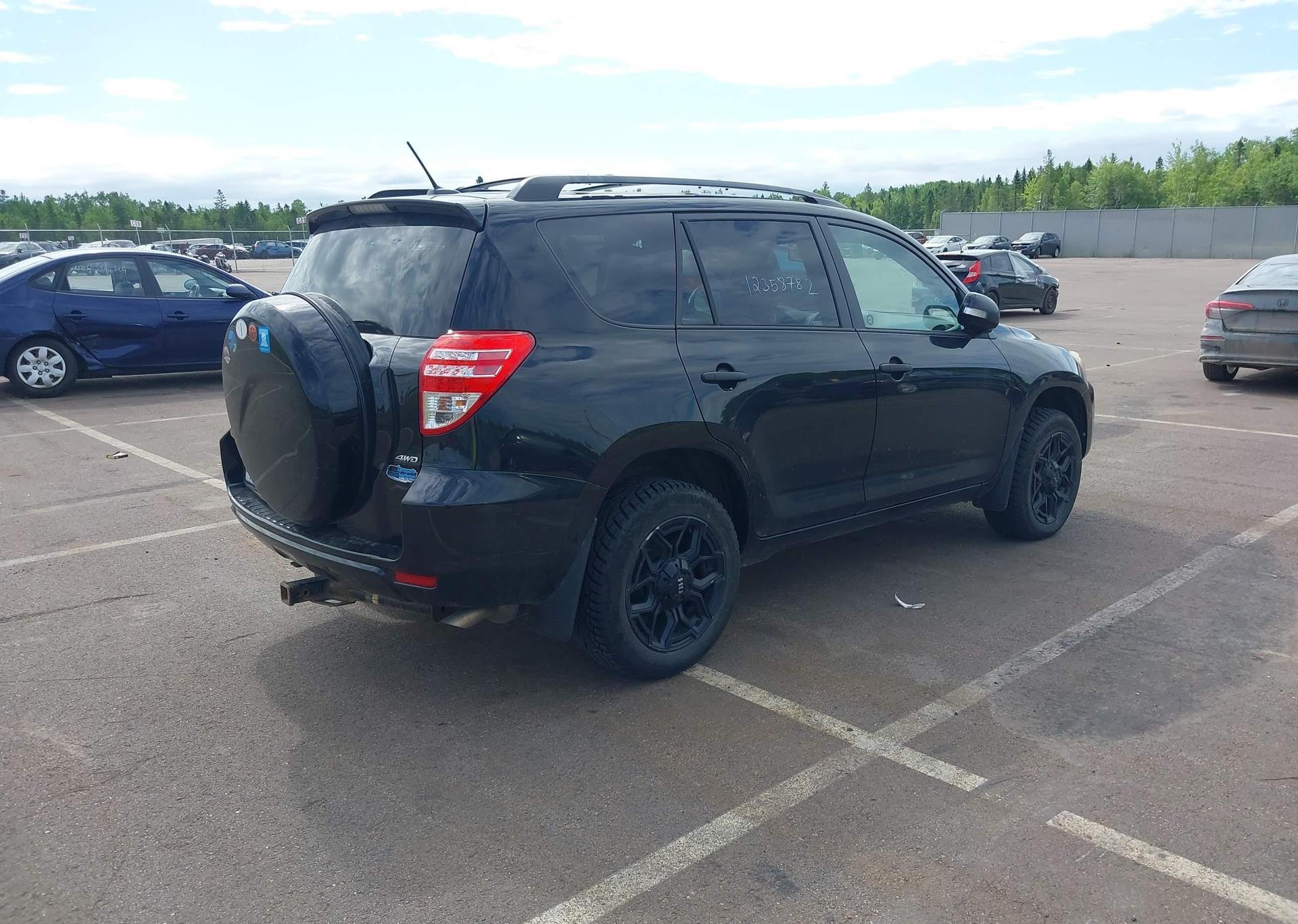 2011 TOYOTA RAV4