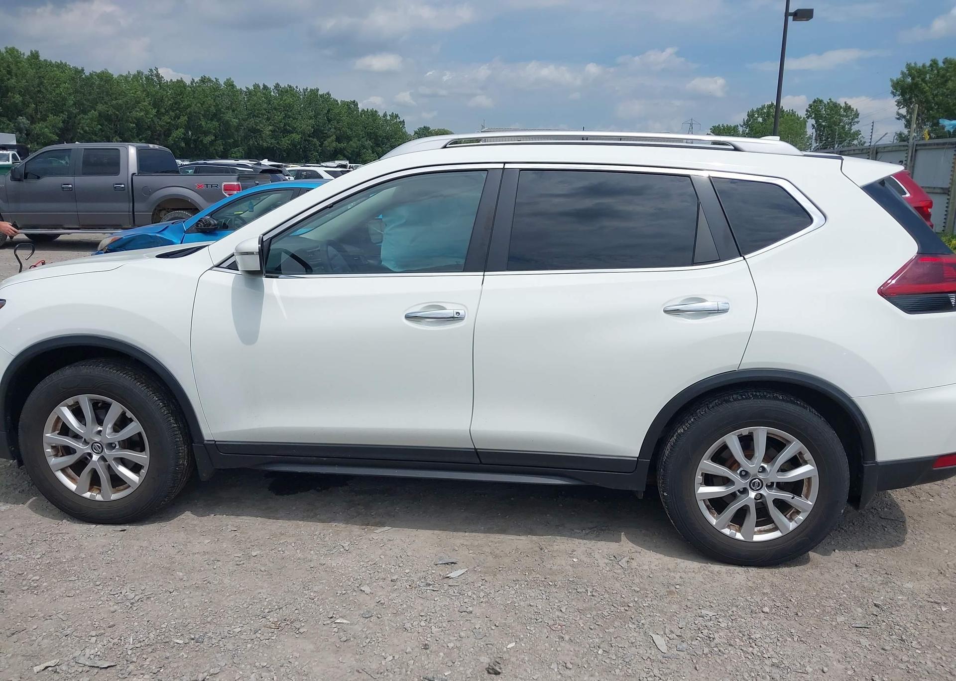 2019 NISSAN ROGUE