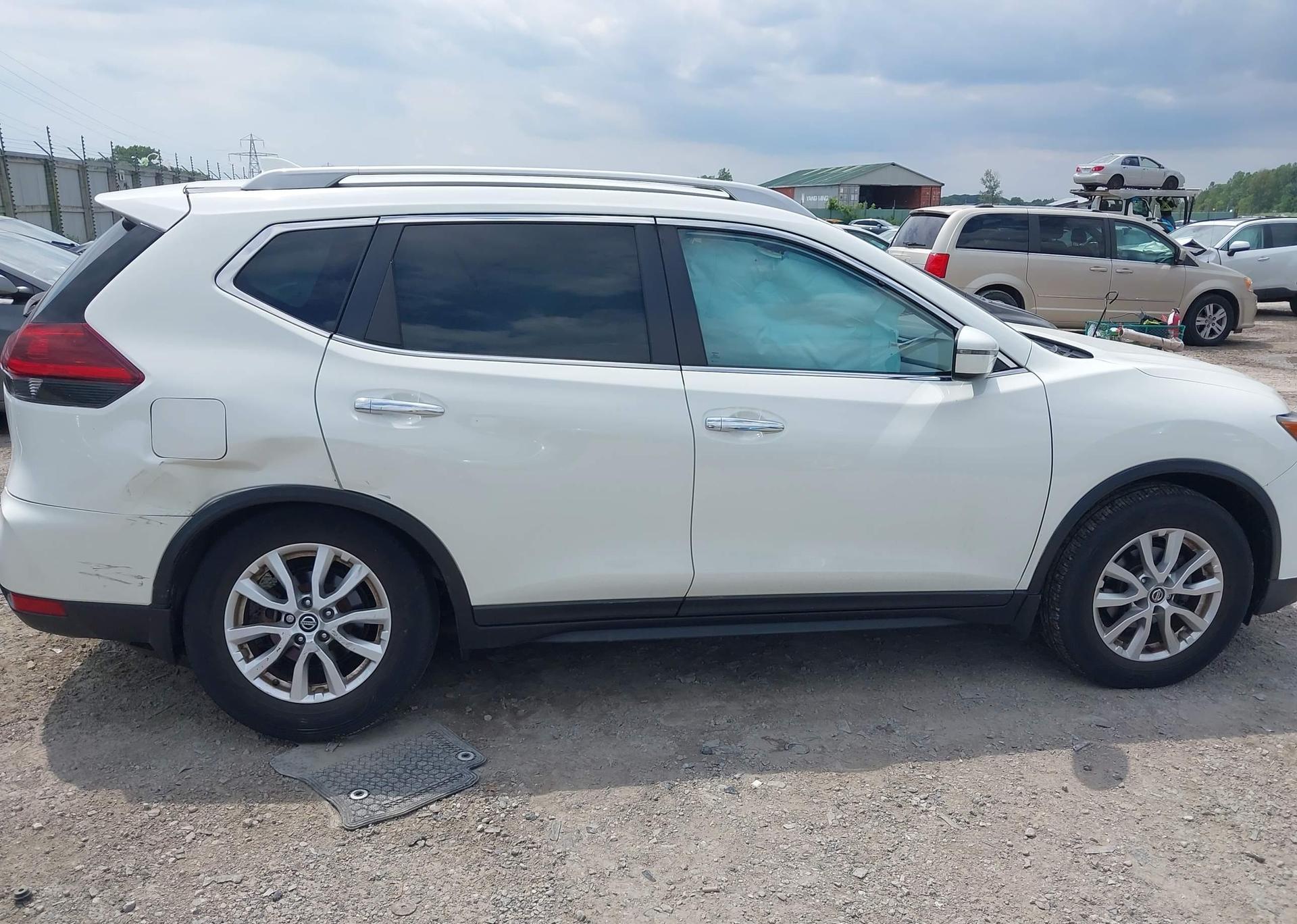 2019 NISSAN ROGUE