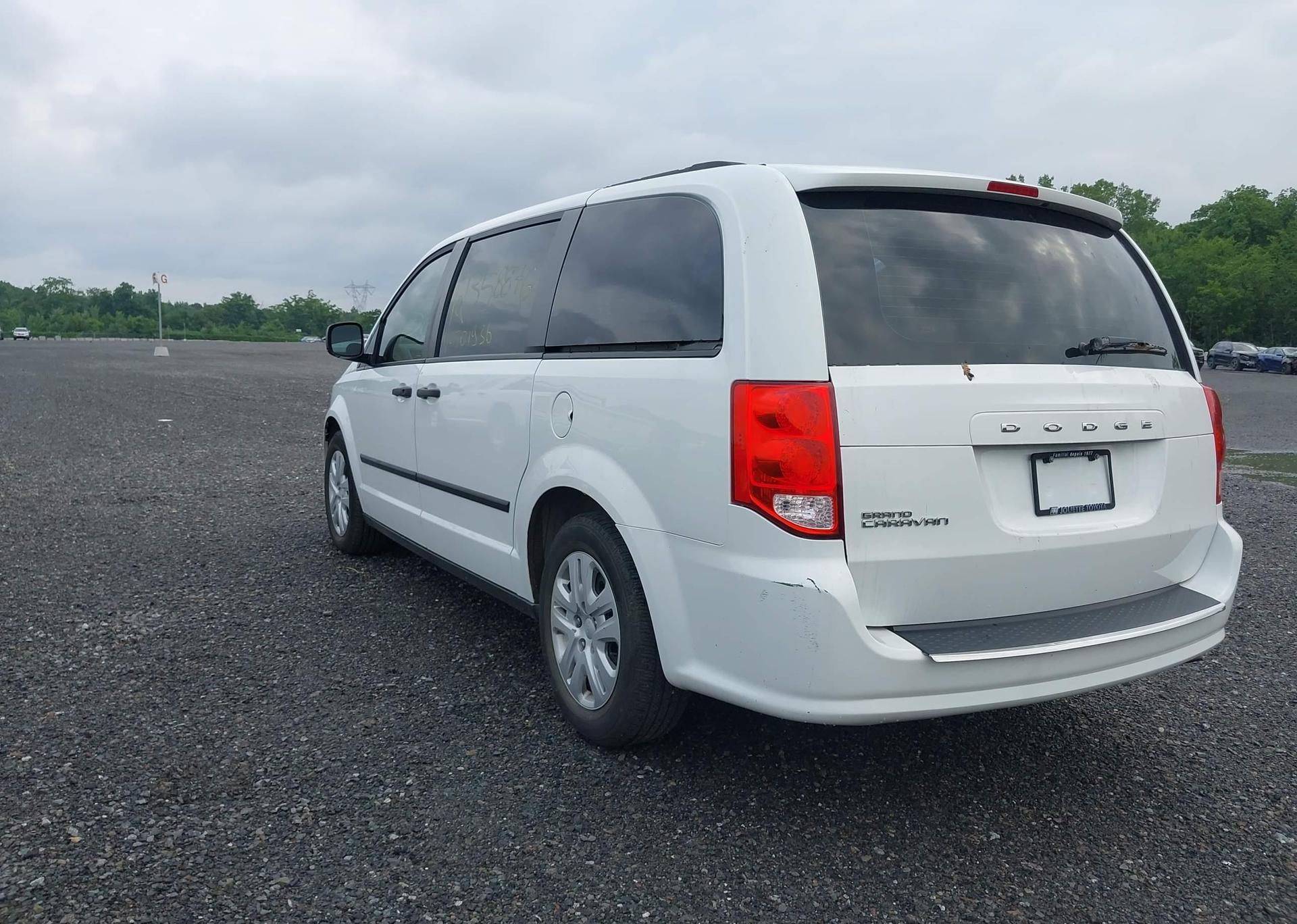 2015 DODGE GRAND CARAVAN SE