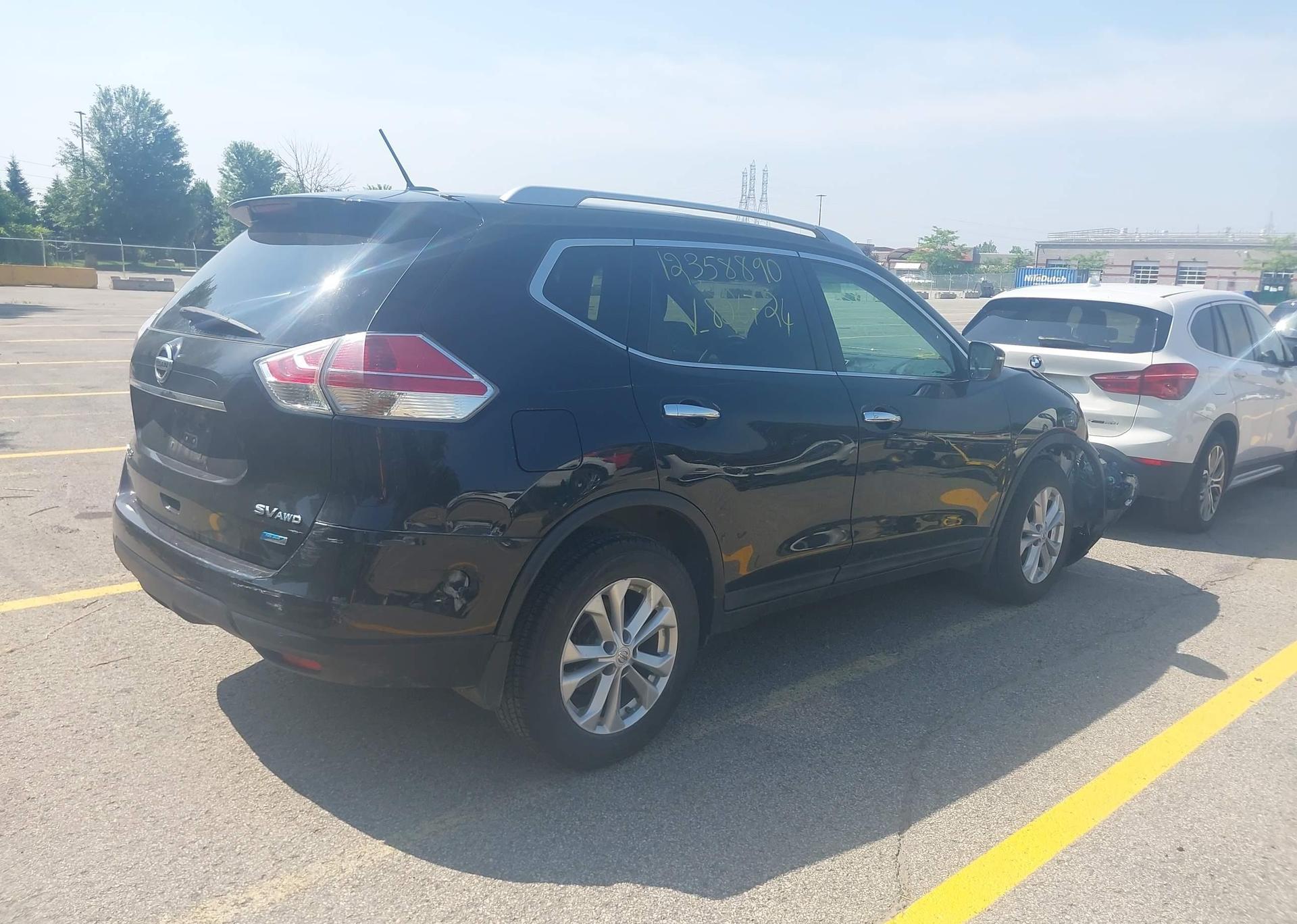 2015 NISSAN ROGUE S