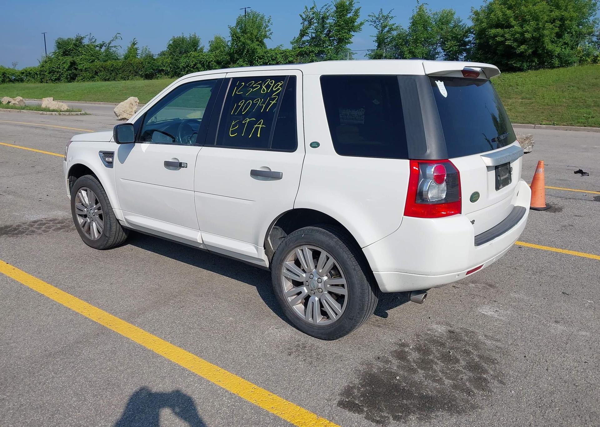 2010 LAND ROVER LR2