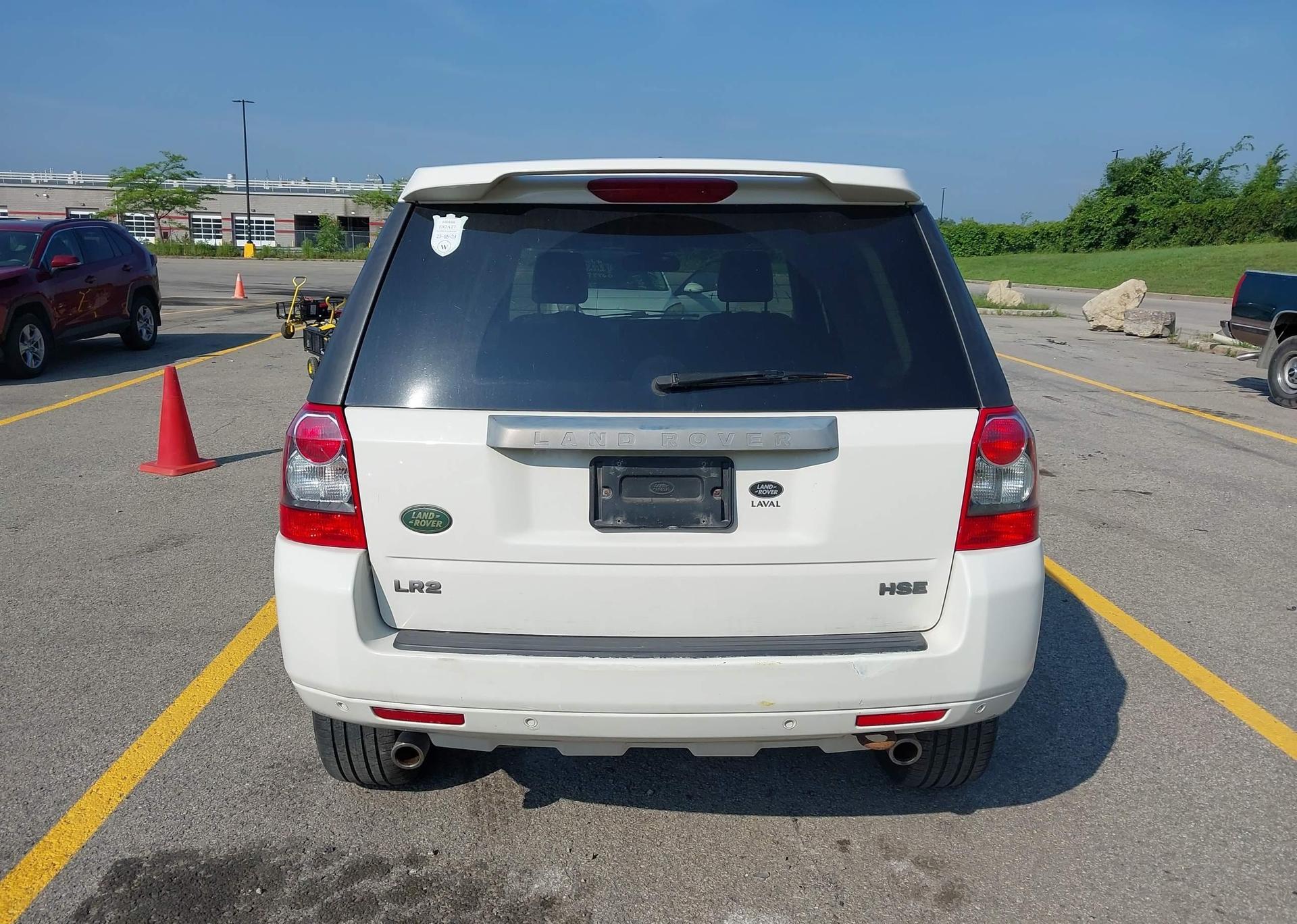 2010 LAND ROVER LR2