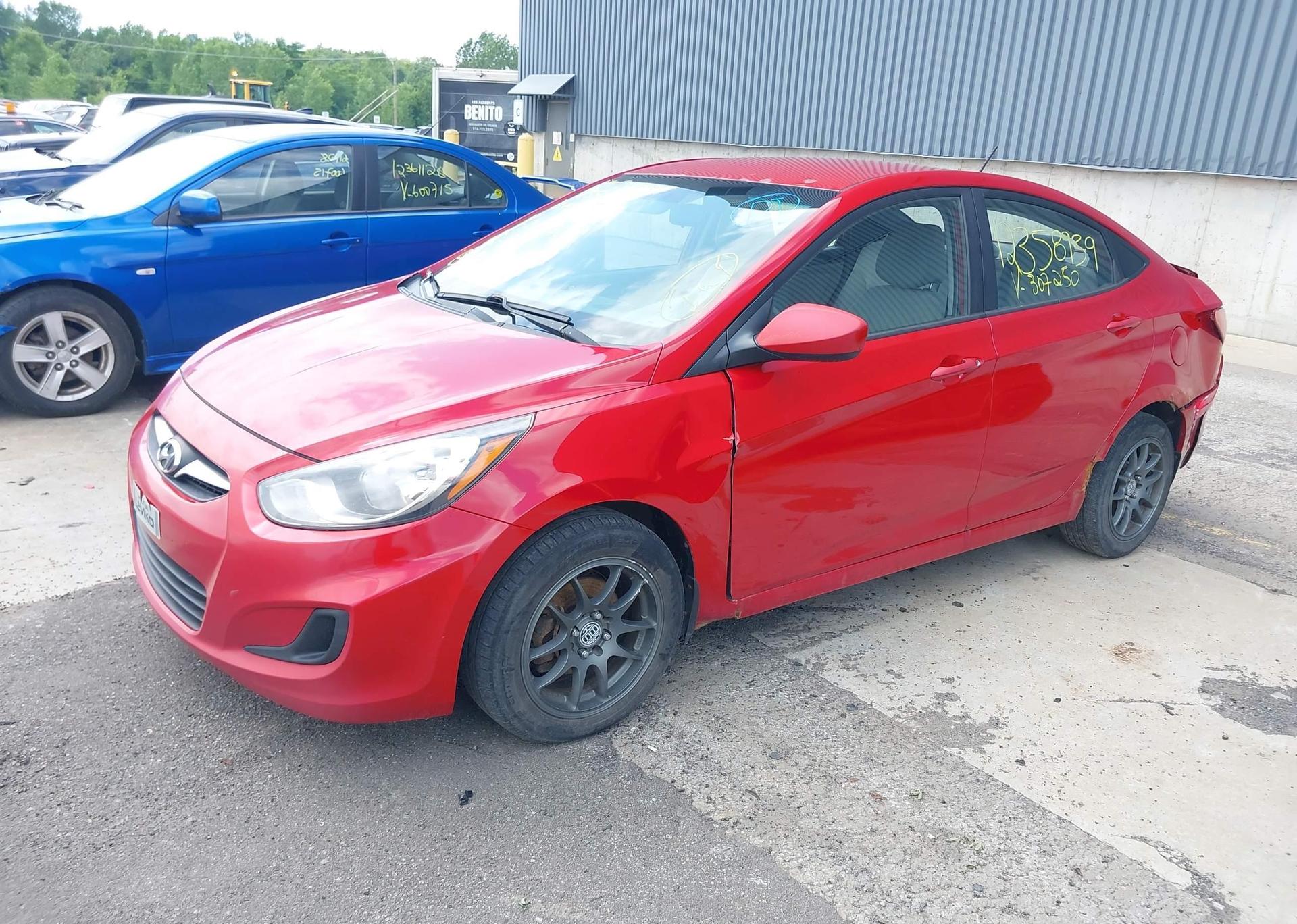 2013 HYUNDAI ACCENT GLS