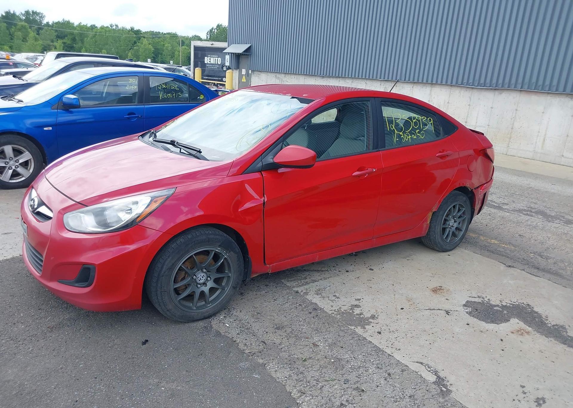 2013 HYUNDAI ACCENT GLS