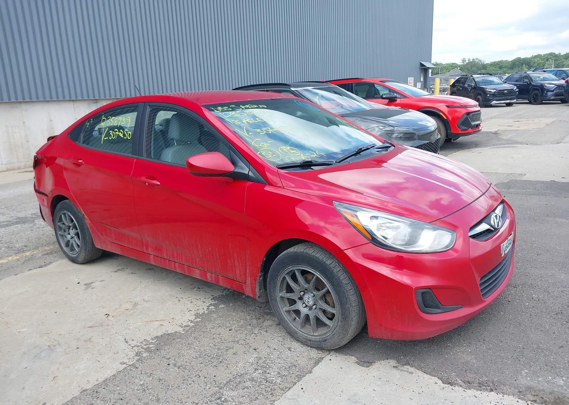2013 HYUNDAI ACCENT GLS