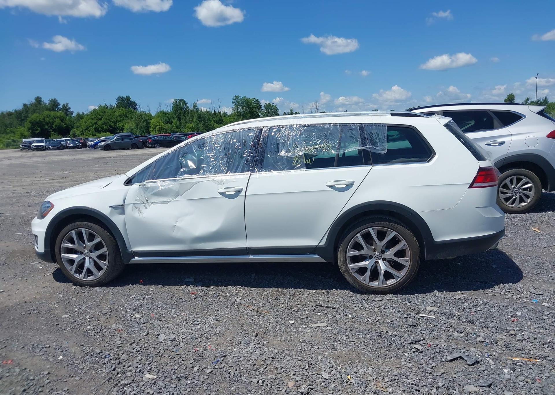 2018 VOLKSWAGEN GOLF ALLTRACK S