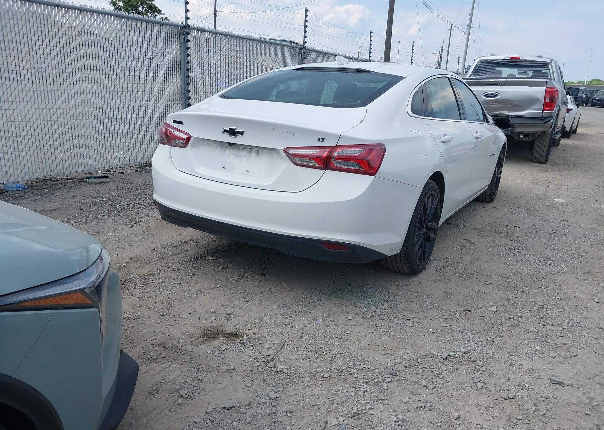2023 CHEVROLET MALIBU LT
