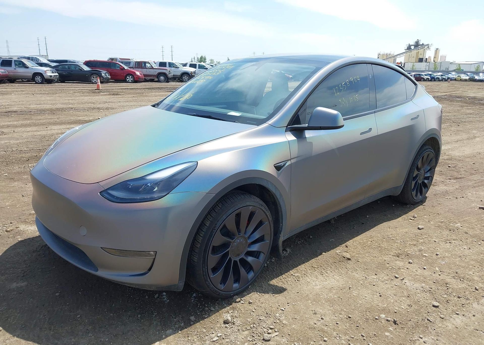 2024 TESLA MODEL Y PERFORMANCE