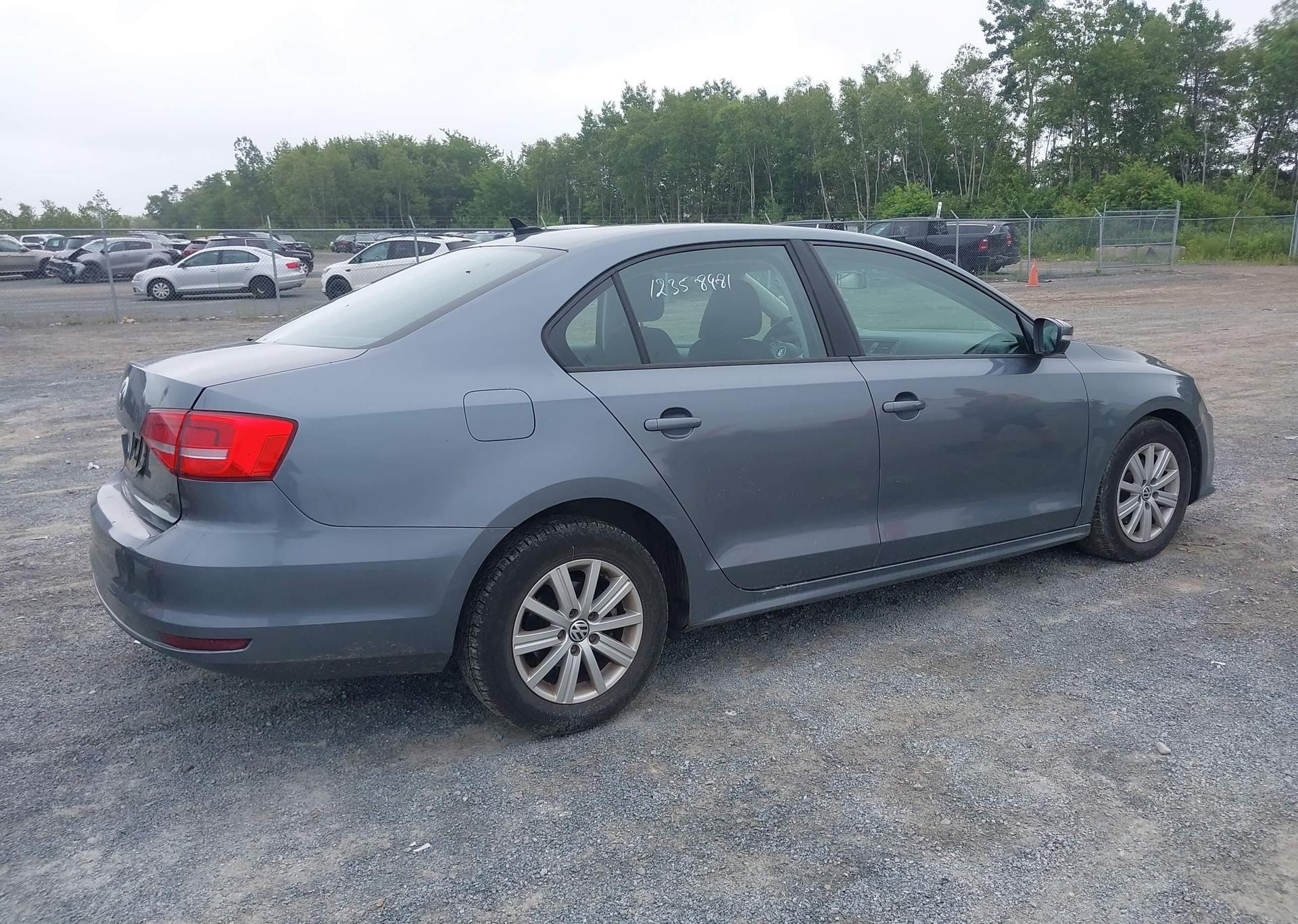 2015 VOLKSWAGEN JETTA 2.0L TRENDLINE