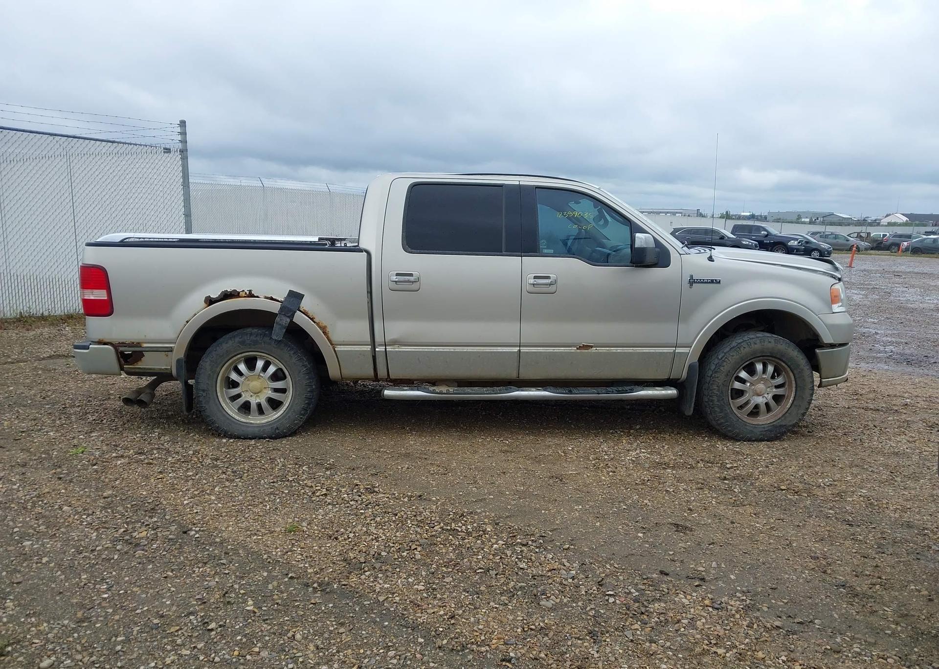 2006 LINCOLN MARK LT