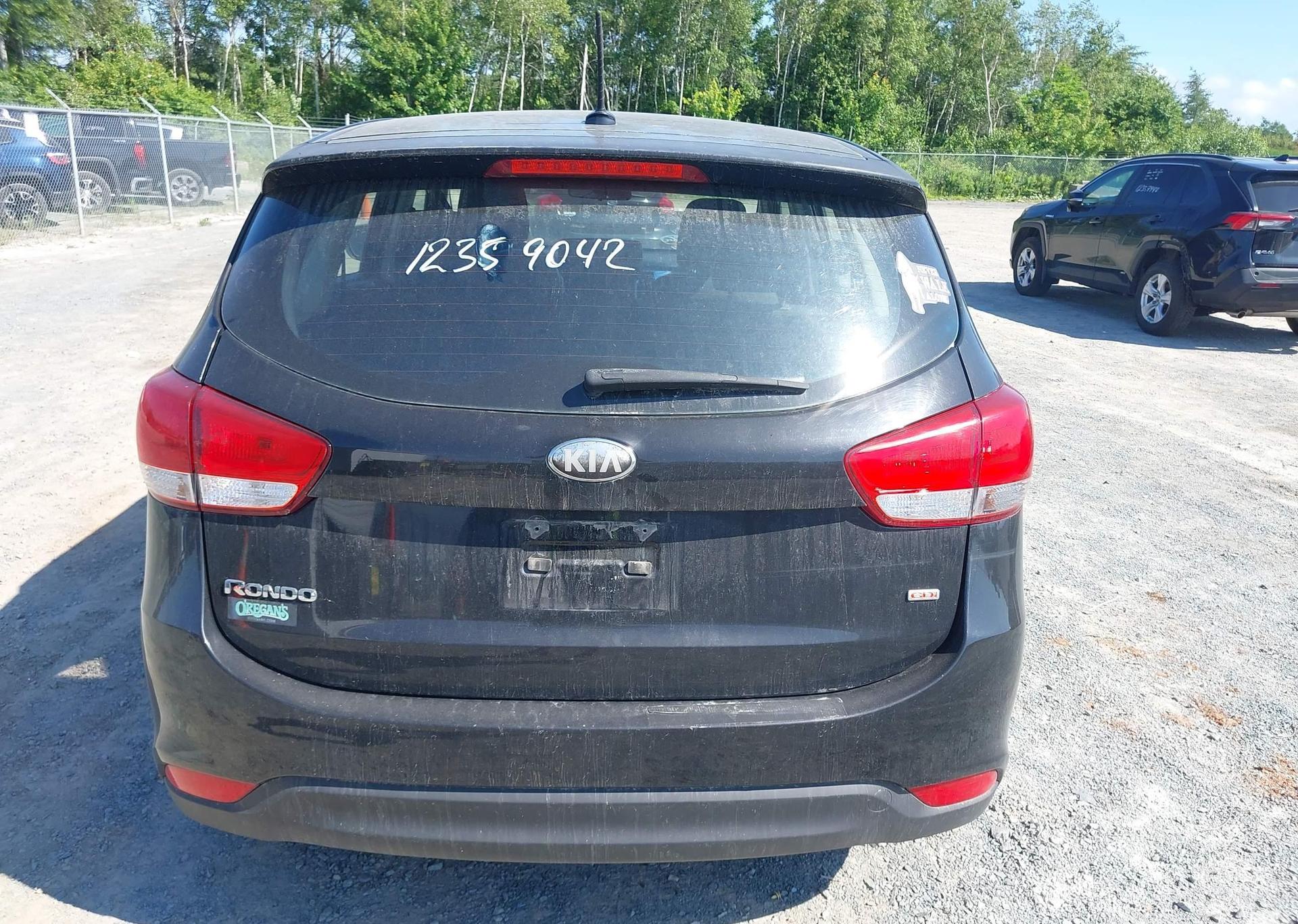 2014 KIA RONDO LX