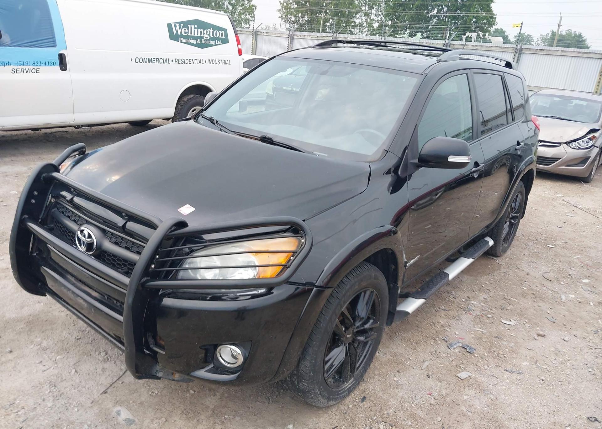 2011 TOYOTA RAV4 SPORT