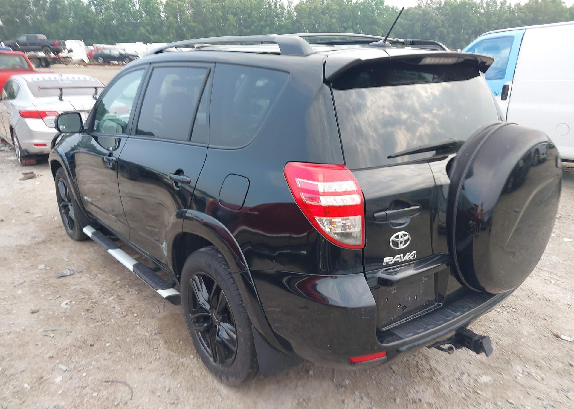 2011 TOYOTA RAV4 SPORT