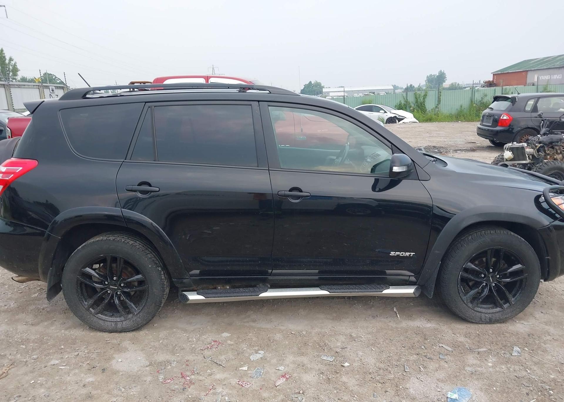 2011 TOYOTA RAV4 SPORT