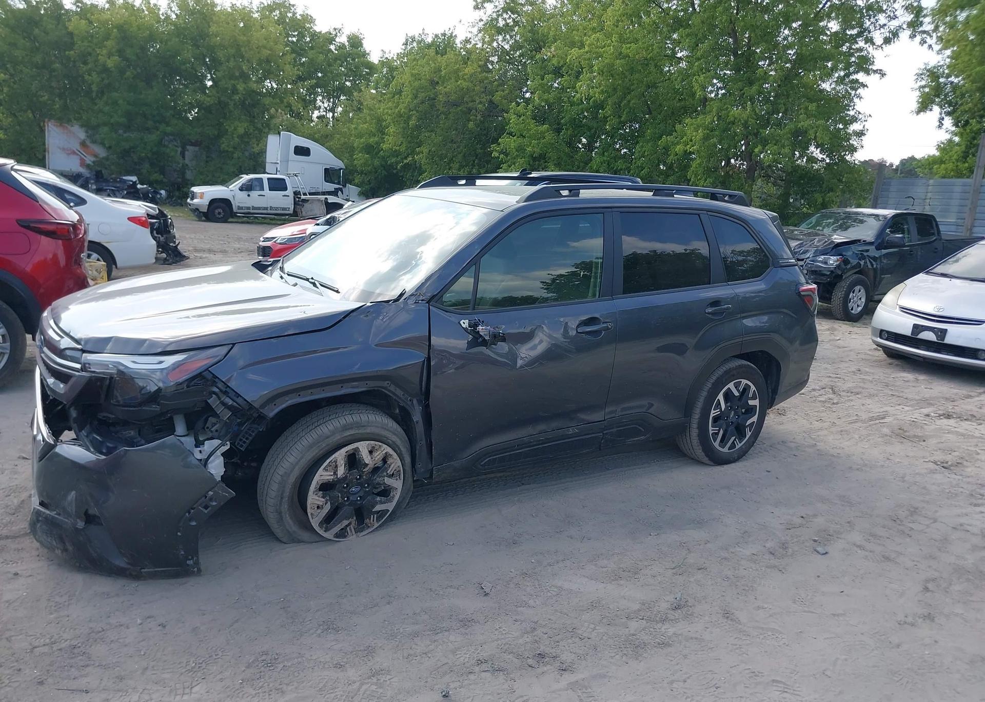 2025 SUBARU FORESTER