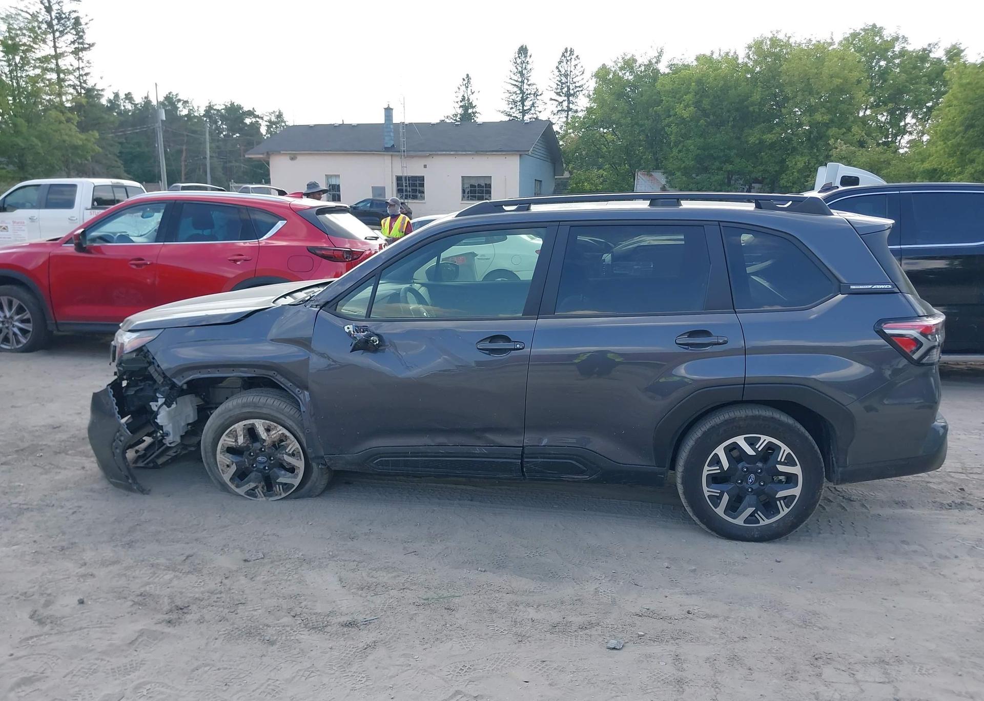 2025 SUBARU FORESTER