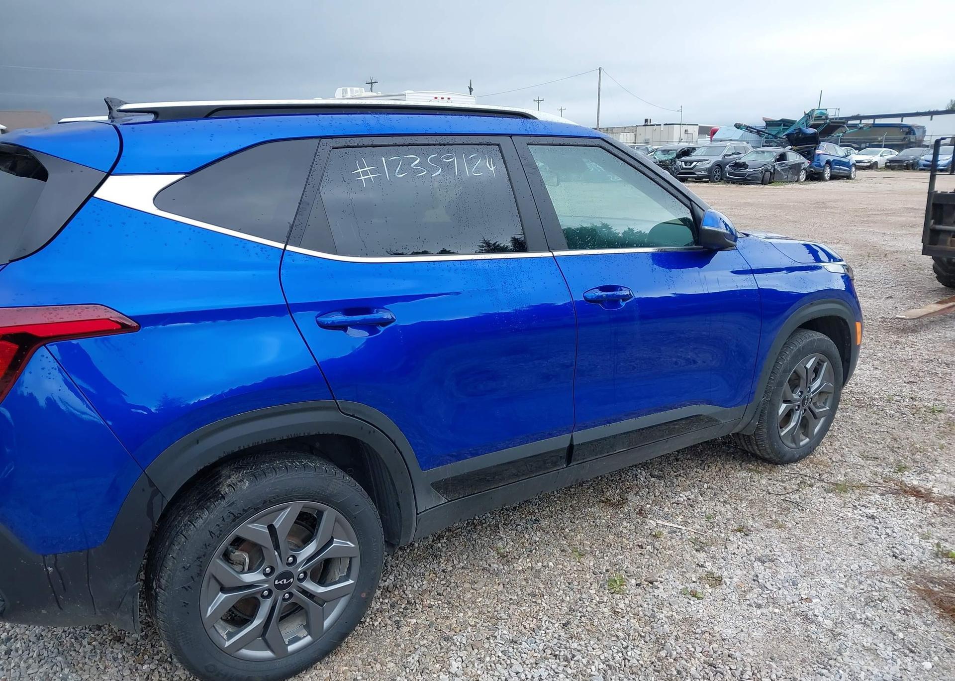 2025 KIA SELTOS S