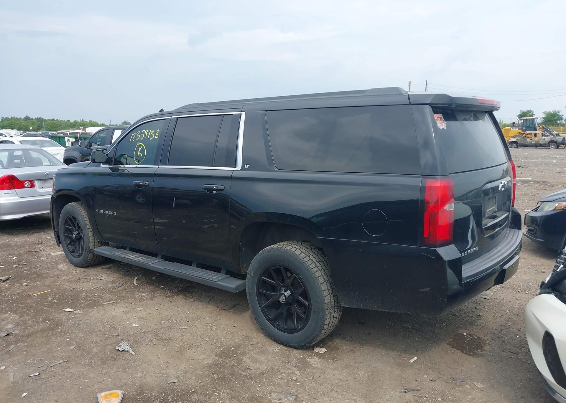 2016 CHEVROLET SUBURBAN LT