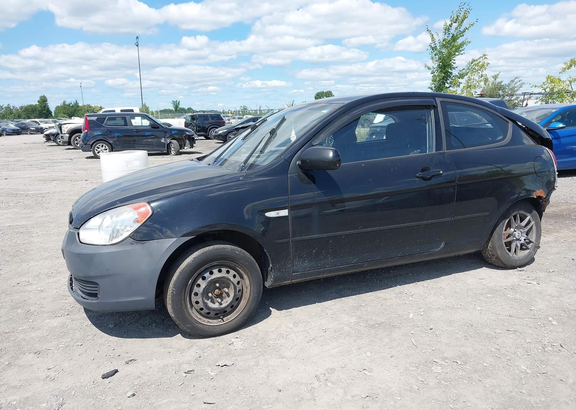 2011 HYUNDAI ACCENT