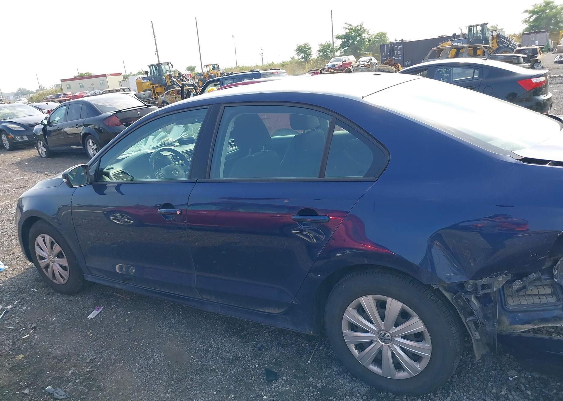 2014 VOLKSWAGEN JETTA S
