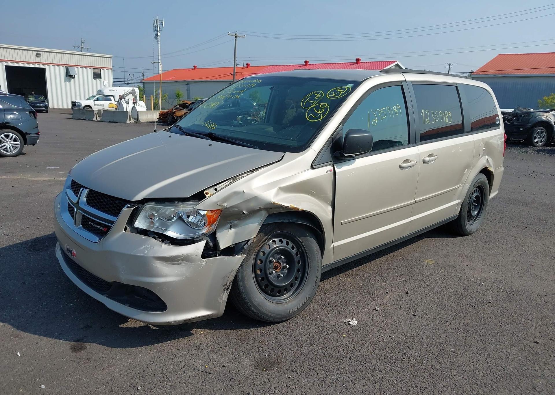 2014 DODGE GRAND CARAVAN SE