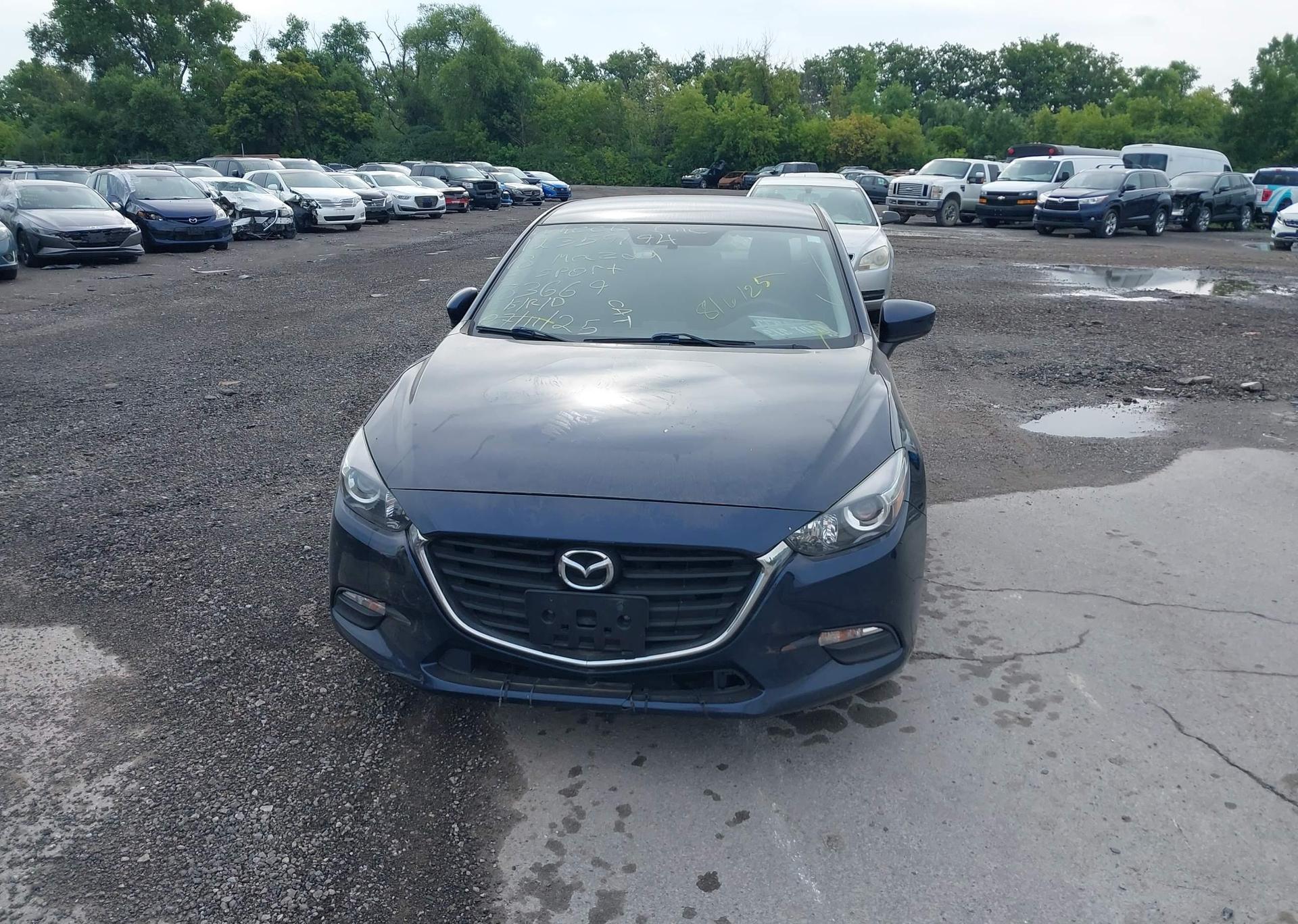2018 MAZDA 3 Sport