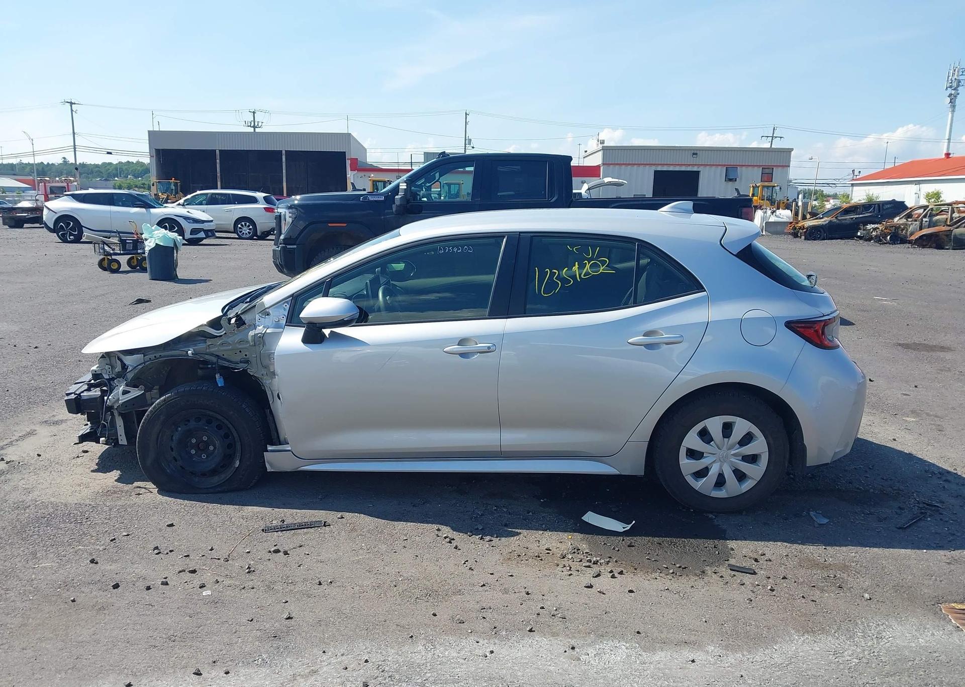 2023 TOYOTA COROLLA