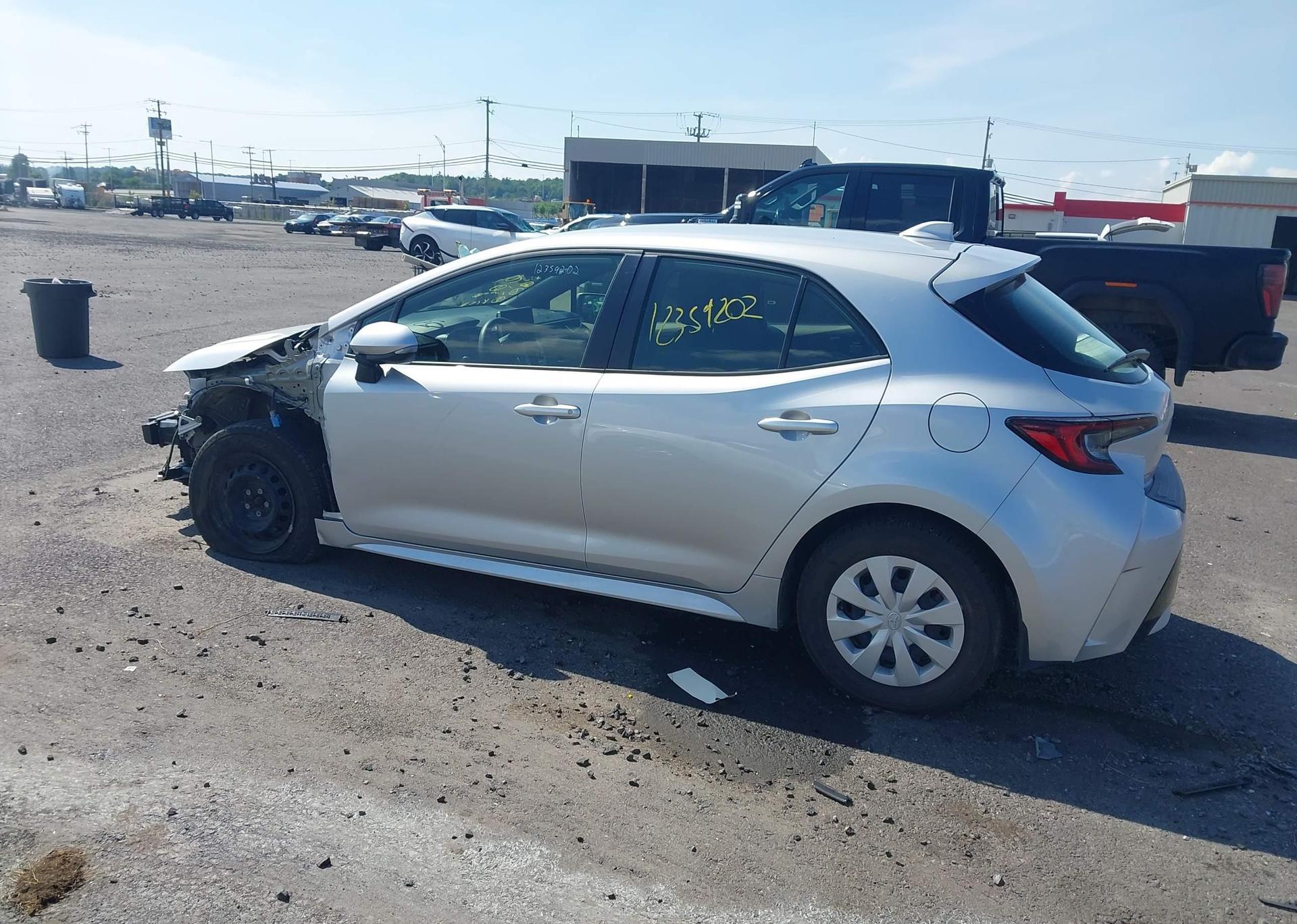 2023 TOYOTA COROLLA