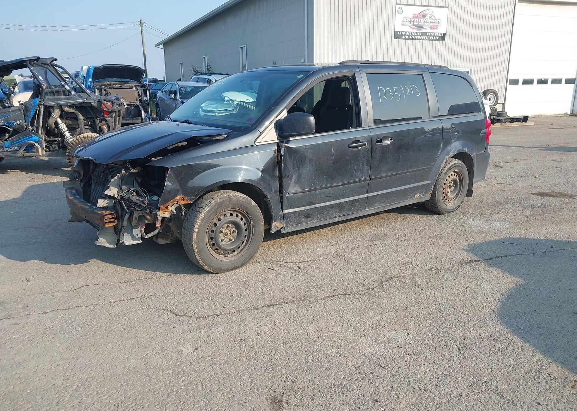 2012 DODGE GRAND CARAVAN SE