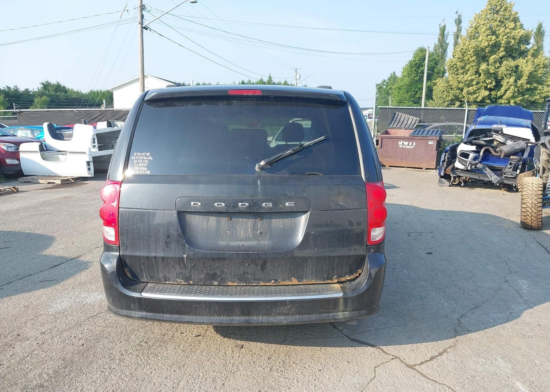 2012 DODGE GRAND CARAVAN SE