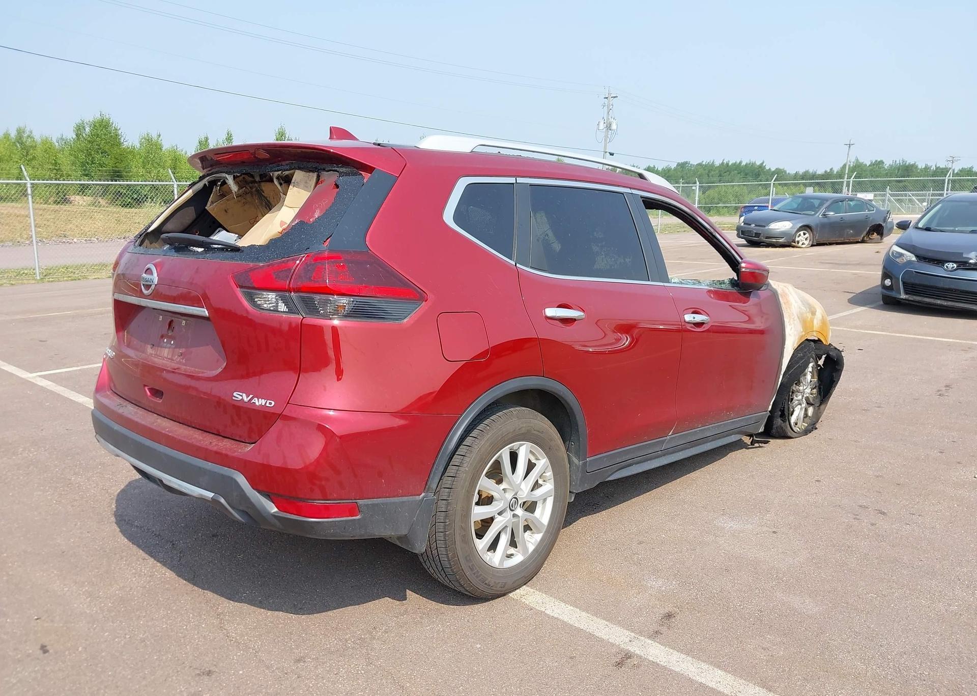 2019 NISSAN ROGUE S