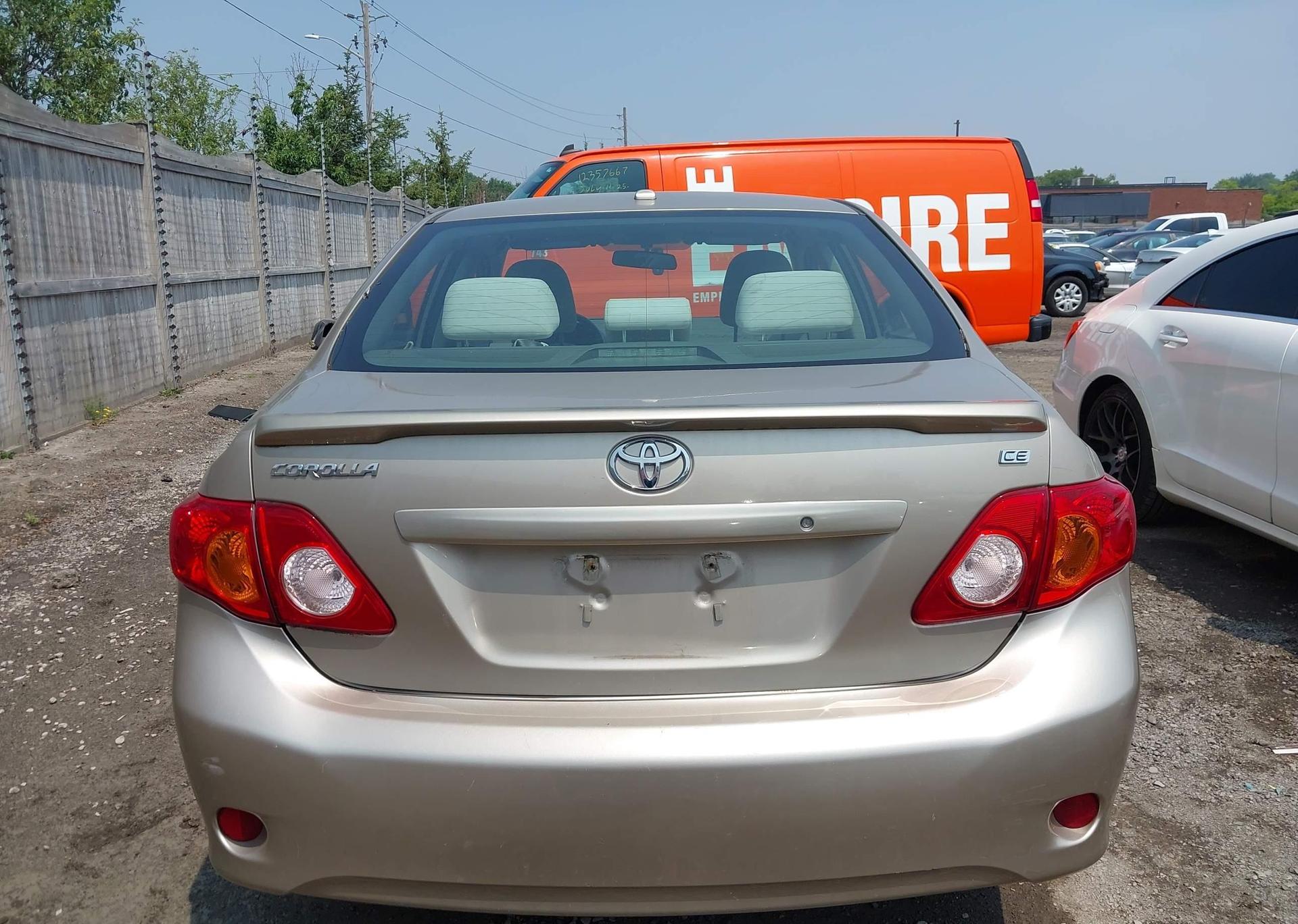 2009 TOYOTA COROLLA S