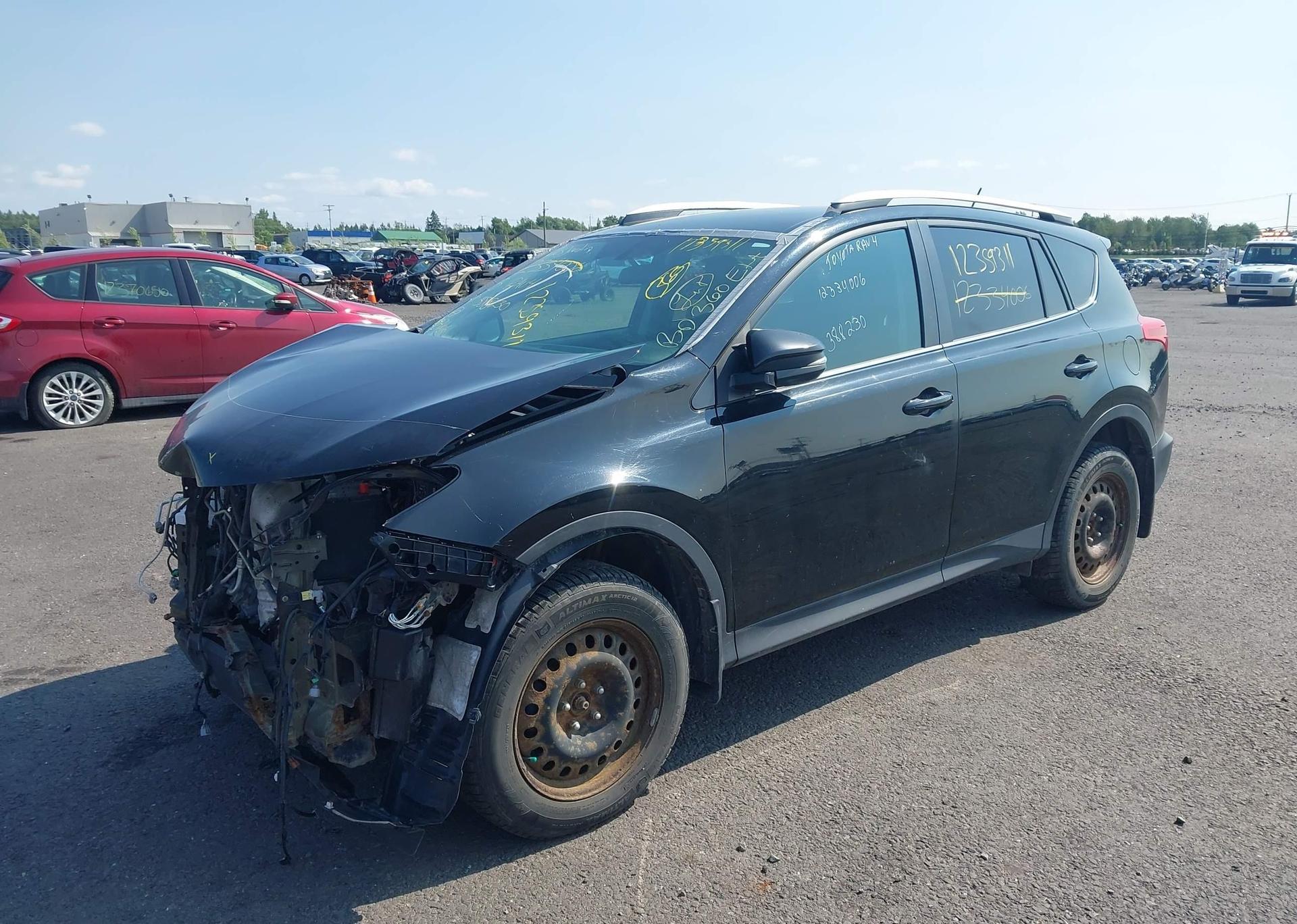 2015 TOYOTA RAV4 LE