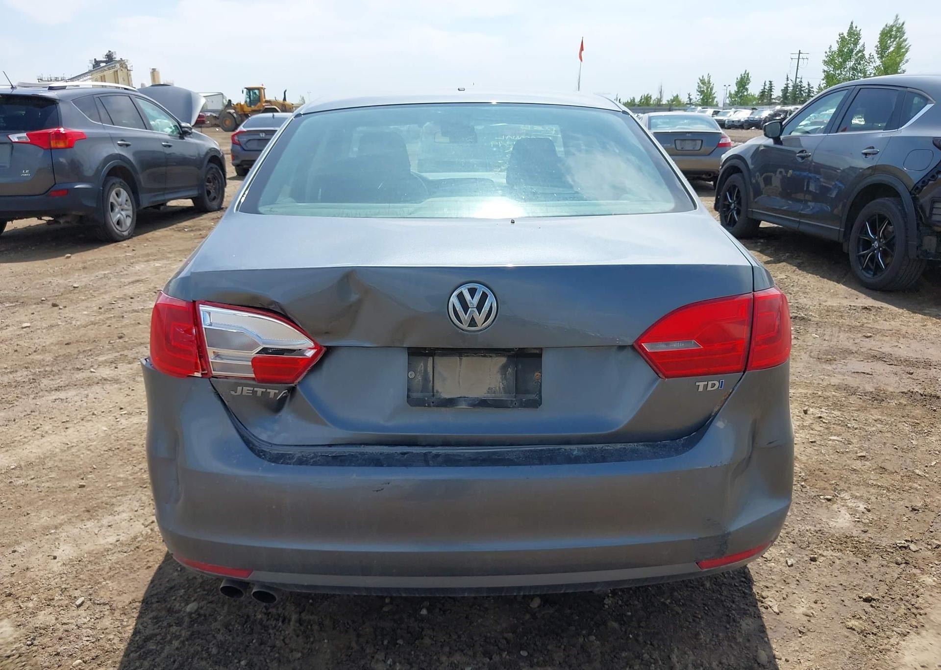 2014 VOLKSWAGEN JETTA TDI