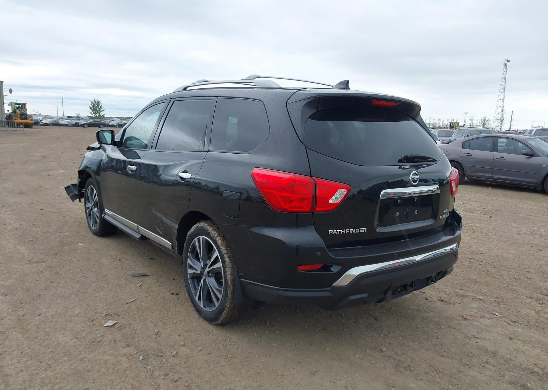 2019 NISSAN PATHFINDER S